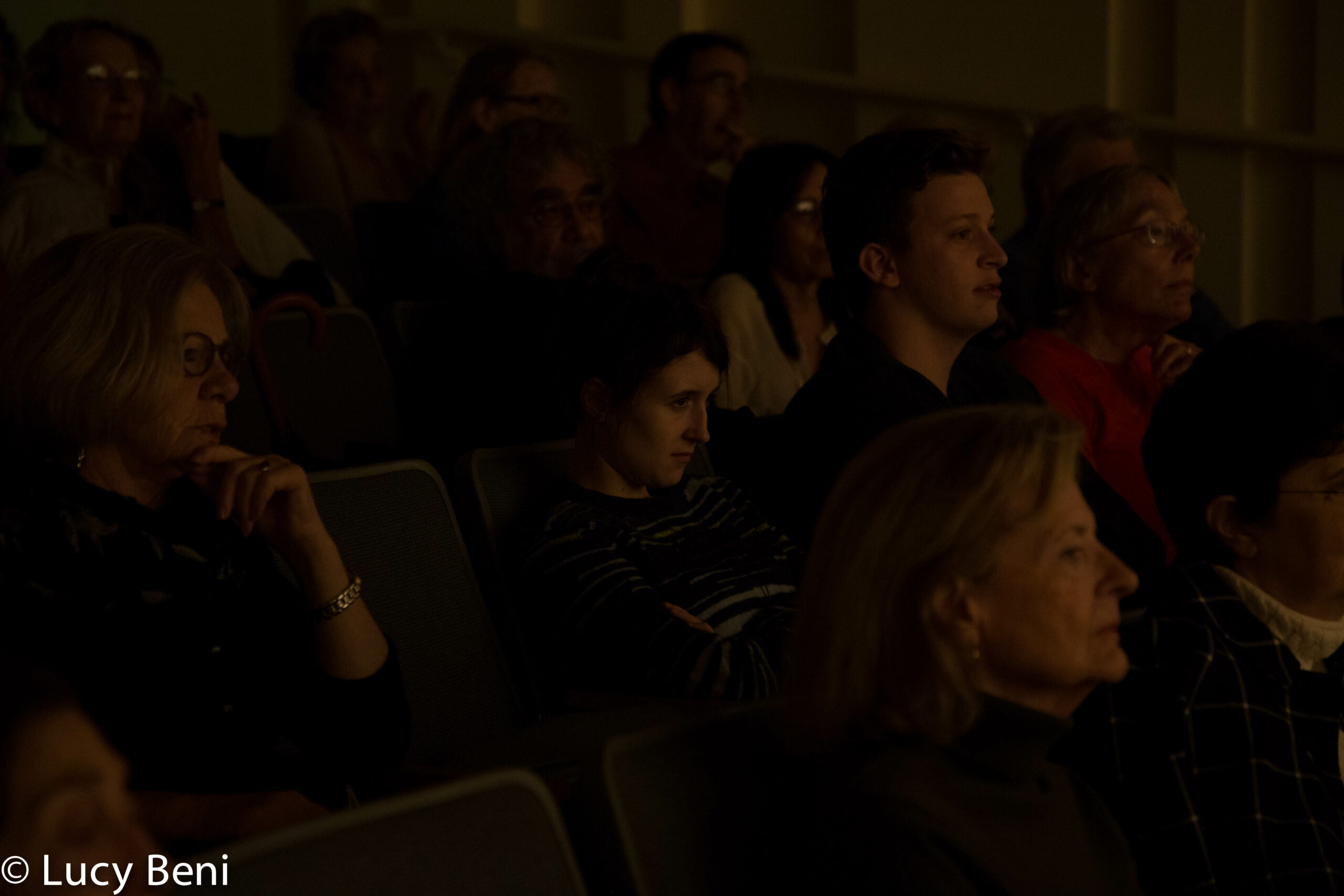 spectators-from-adventures-in-italian-opera-christine-goerke-at-casa-italiana