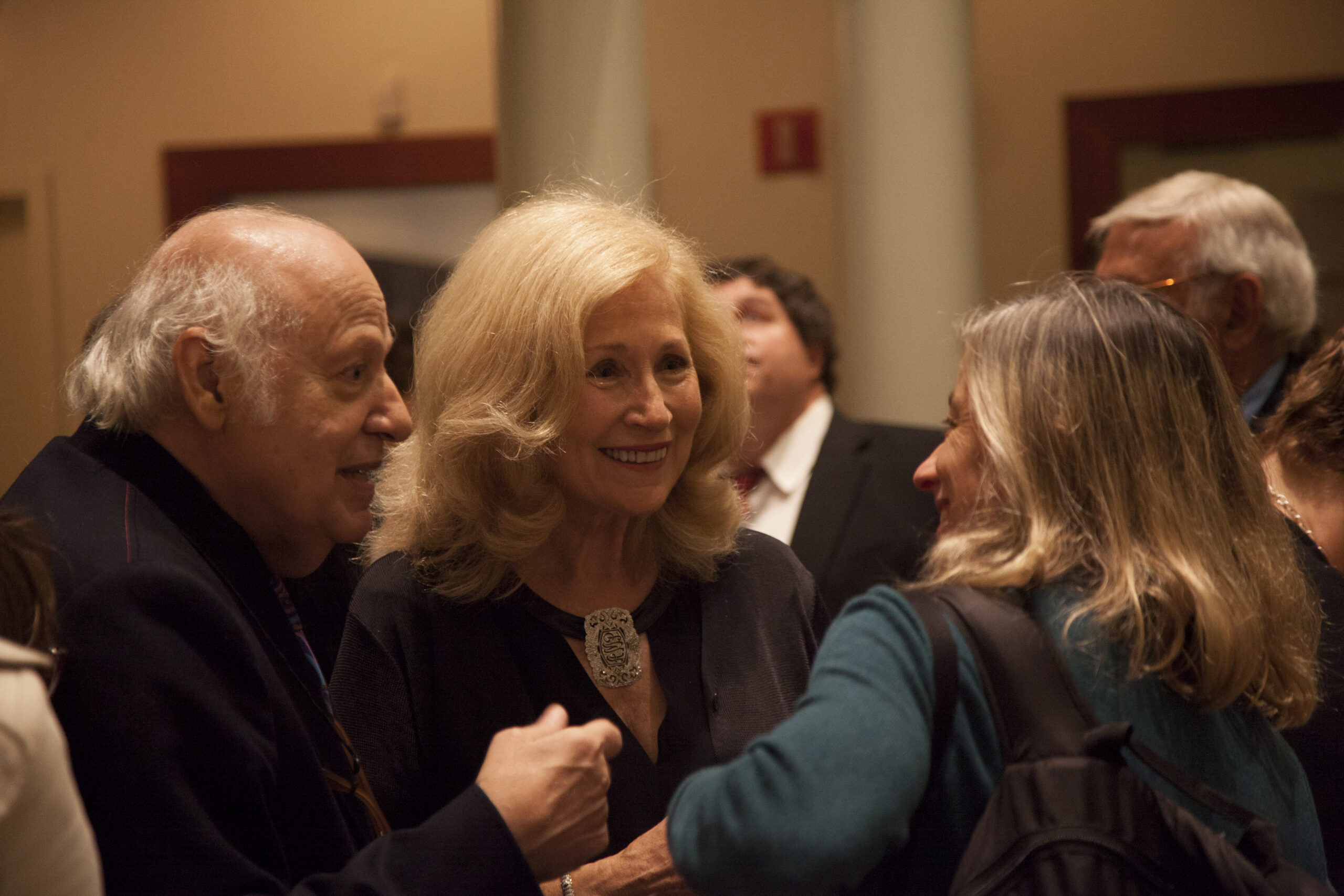guests-interacting-from-diffraction-exhibition-opening-and-the-fat-man-arpeggios-book-pres-at-casa-italiana
