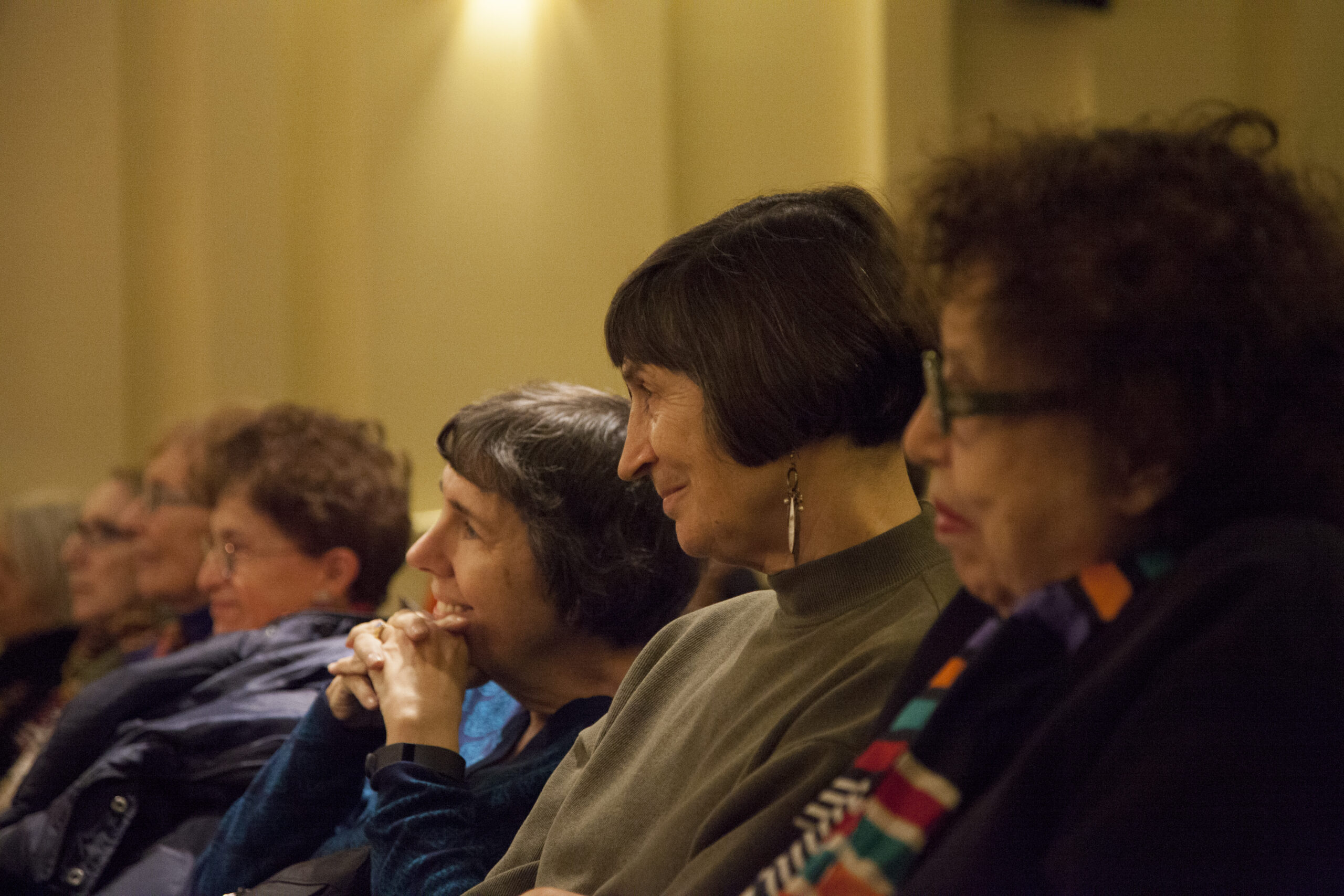 spectators-smiling-from-paolo-carignani-at-casa-italiana
