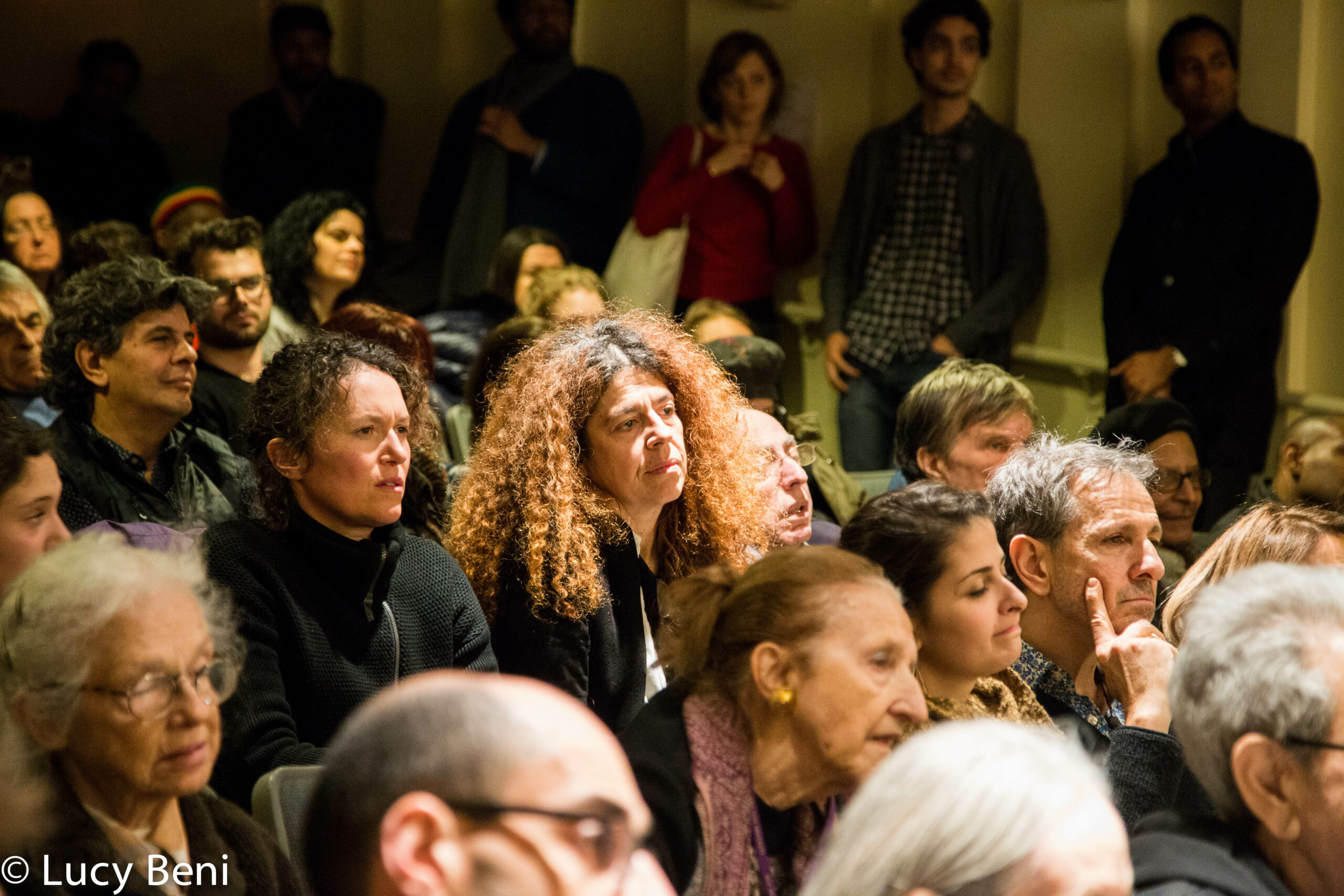 spectators-from-screening-if-only-i-were-that-warrior-at-casa-italiana