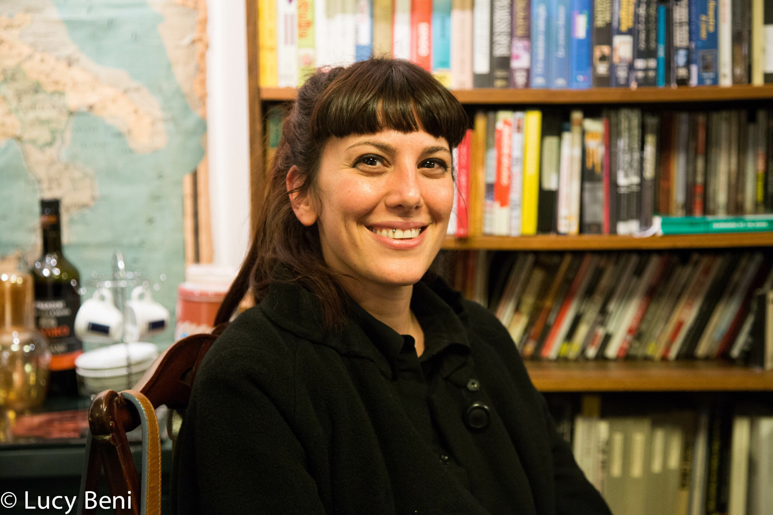 lady-smiling-from-a-conversation-with-dacia-maraini-at-casa-italiana