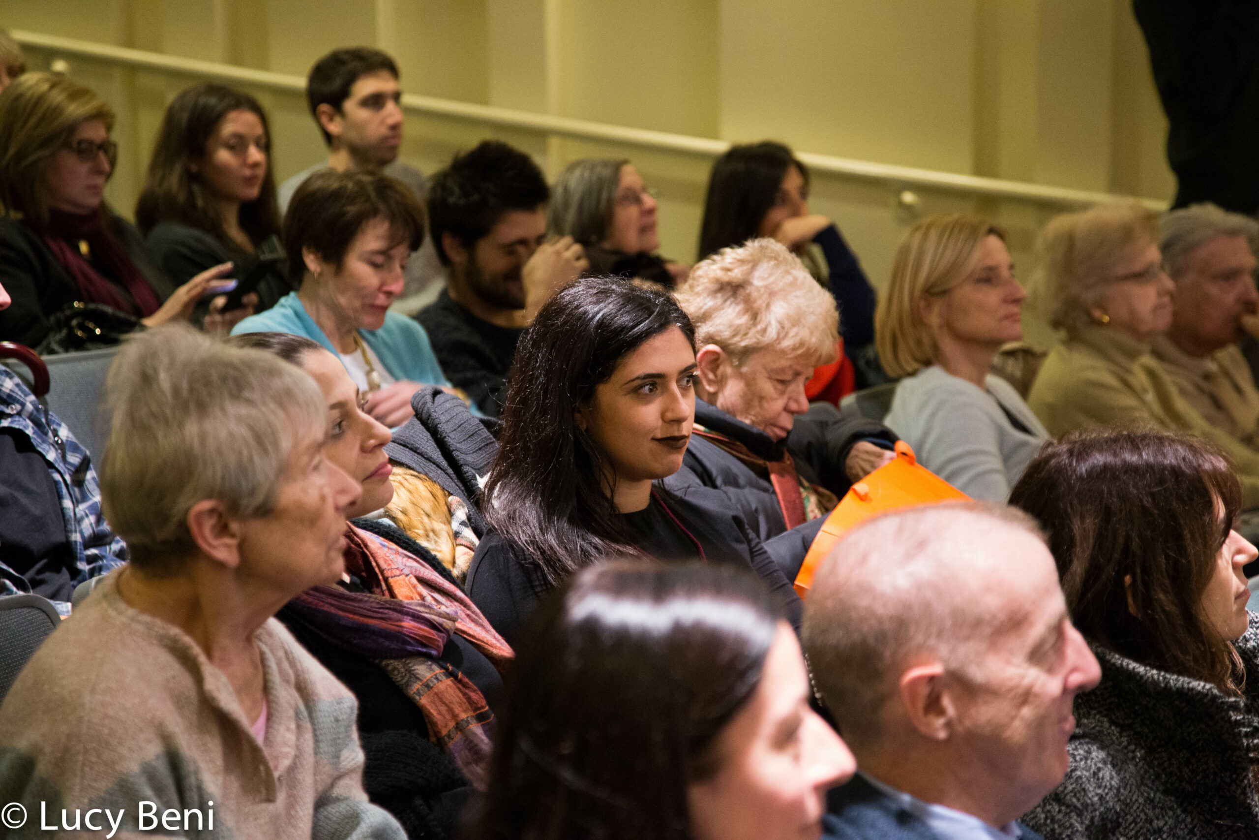 spectators-from-a-conversation-with-dacia-maraini-at-casa-italiana