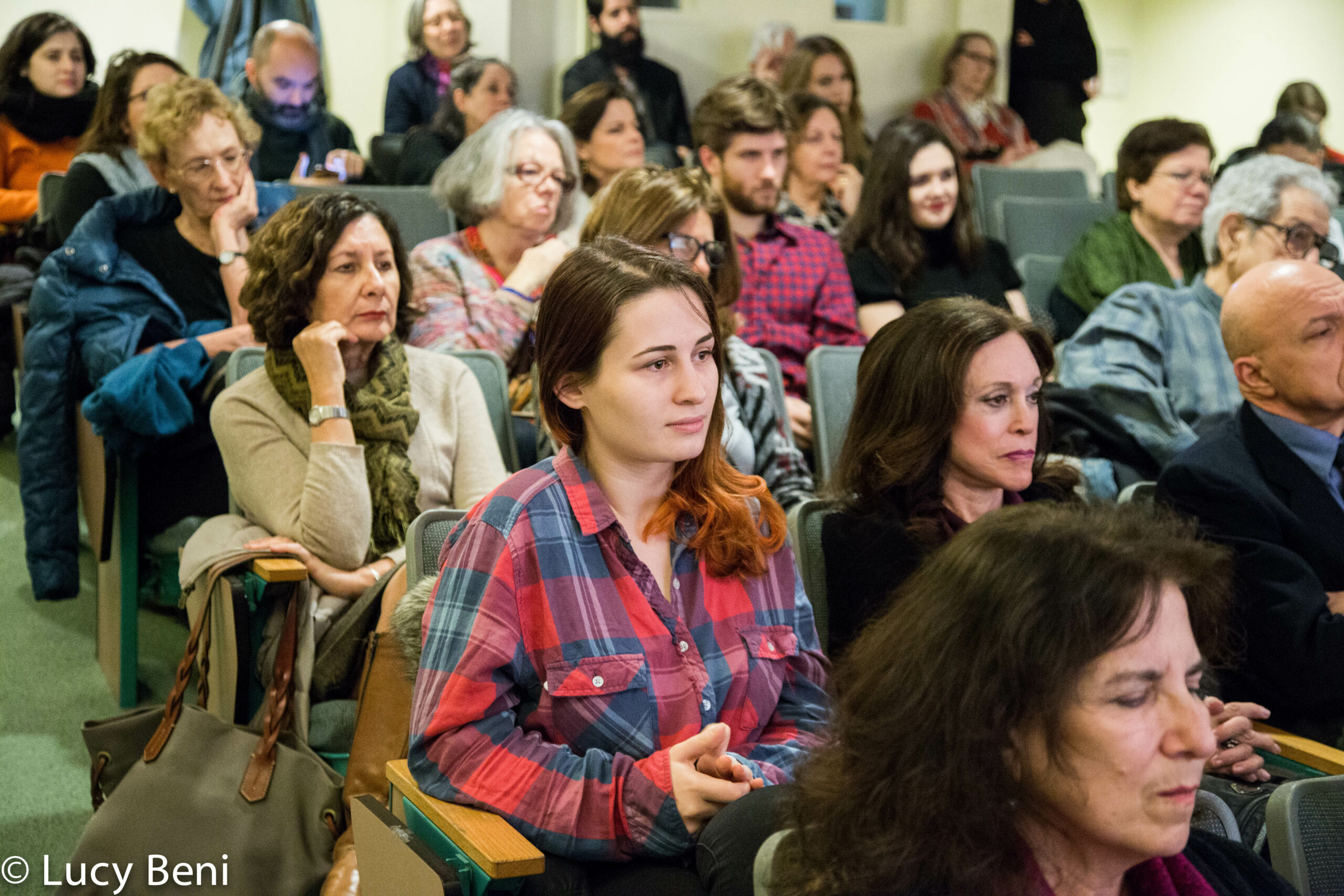 spectators-from-a-conversation-with-dacia-maraini-at-casa-italiana