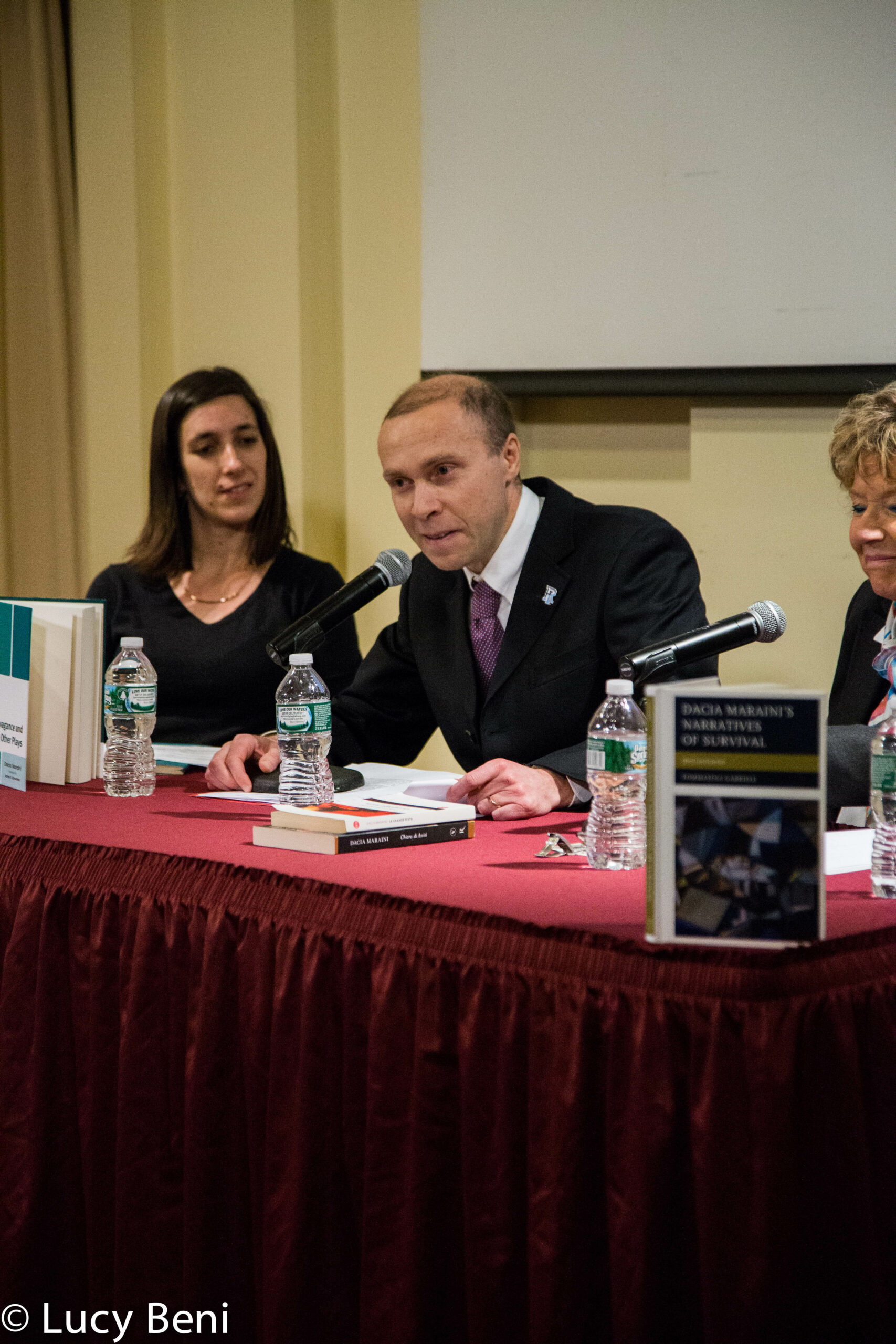 author-talking-from-a-conversation-with-dacia-maraini-at-casa-italiana