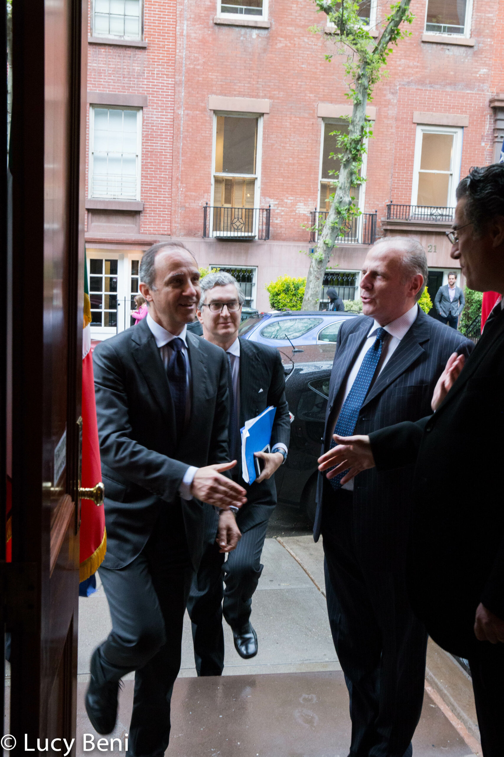 stefano-welcoming-italian-ambassador-from-italian-ambassadors-visit-at-casa-italiana