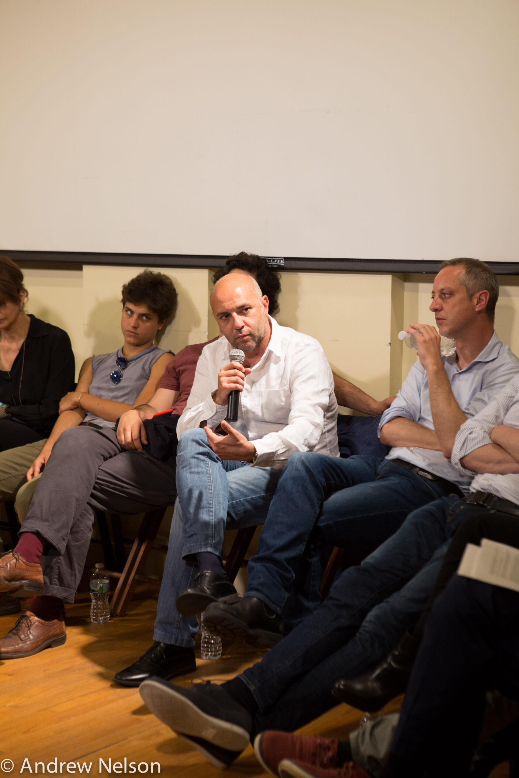 speaker-talking-from-open-roads-2016-at-casa-italiana