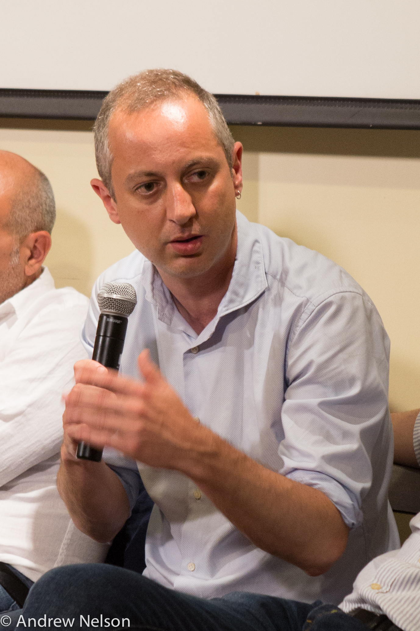 speaker-talking-from-open-roads-2016-at-casa-italiana
