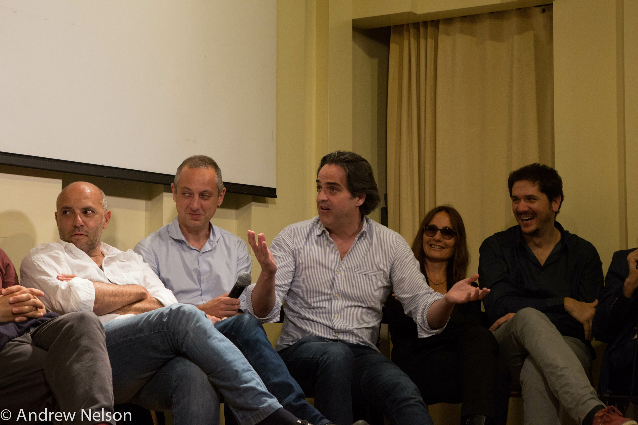 speaker-talking-from-open-roads-2016-at-casa-italiana