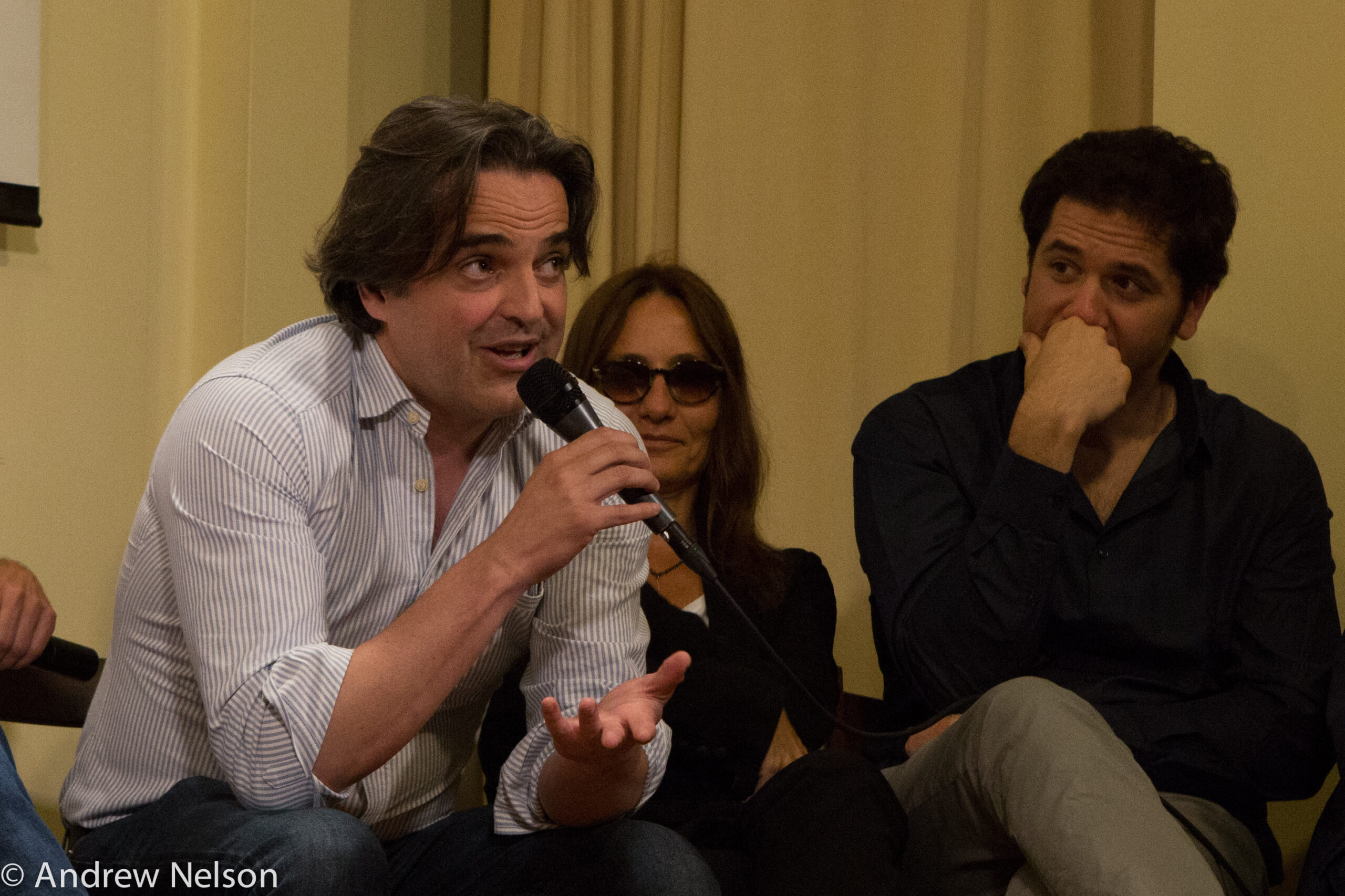 speaker-talking-from-open-roads-2016-at-casa-italiana