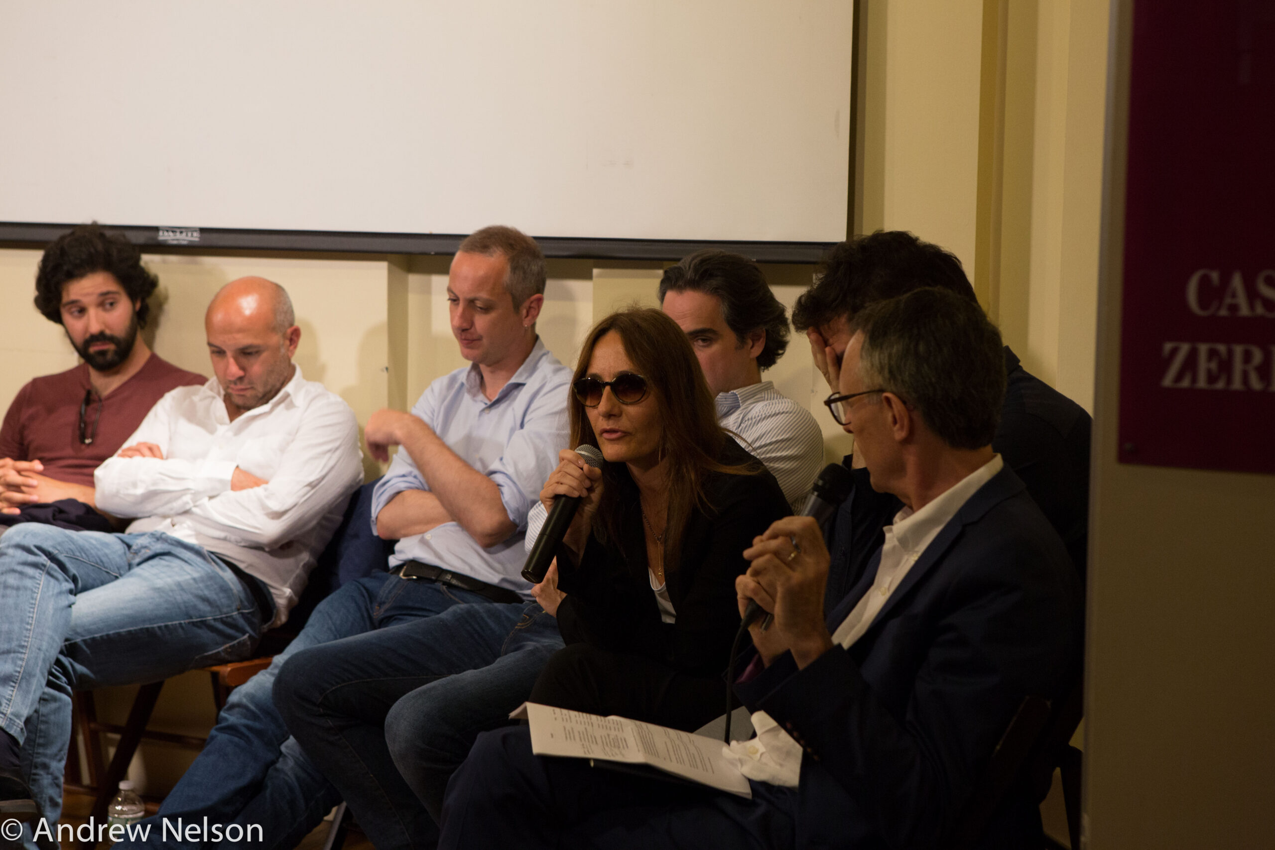 speaker-talking-from-open-roads-2016-at-casa-italiana