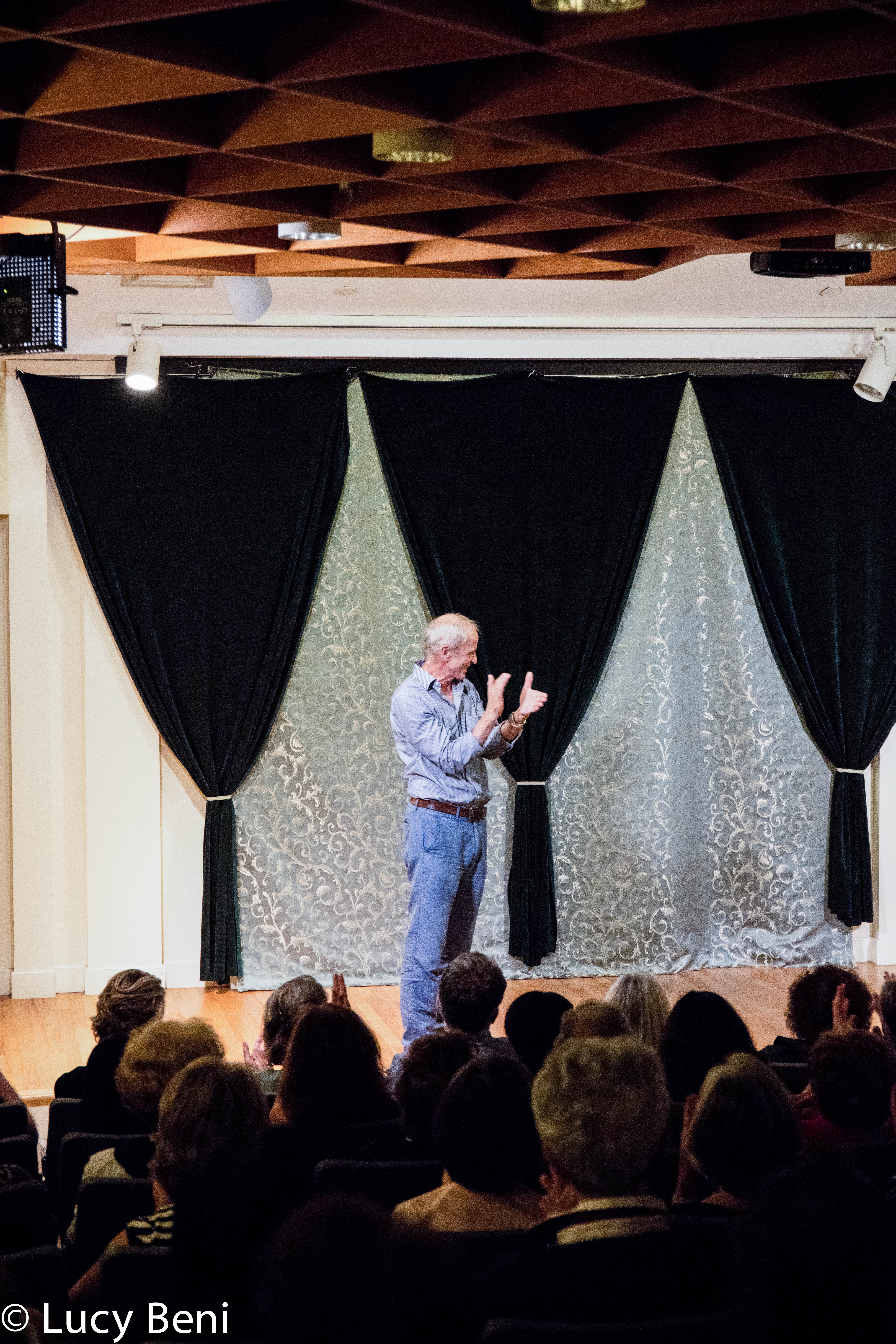 man-clapping-from-theatrical-performance-the-misers-daughter-at-casa-italiana