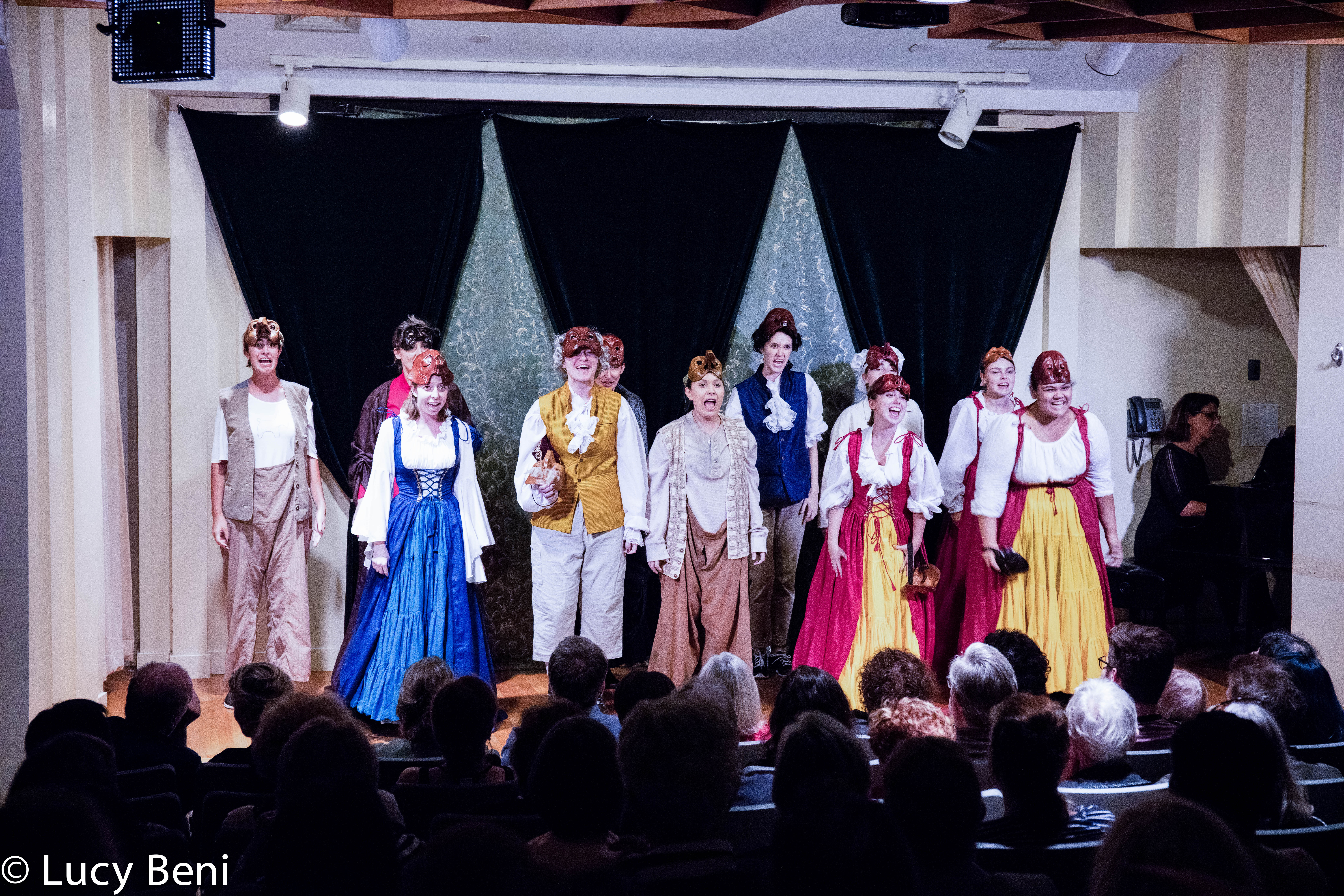 artists-performing-from-theatrical-performance-the-misers-daughter-at-casa-italiana