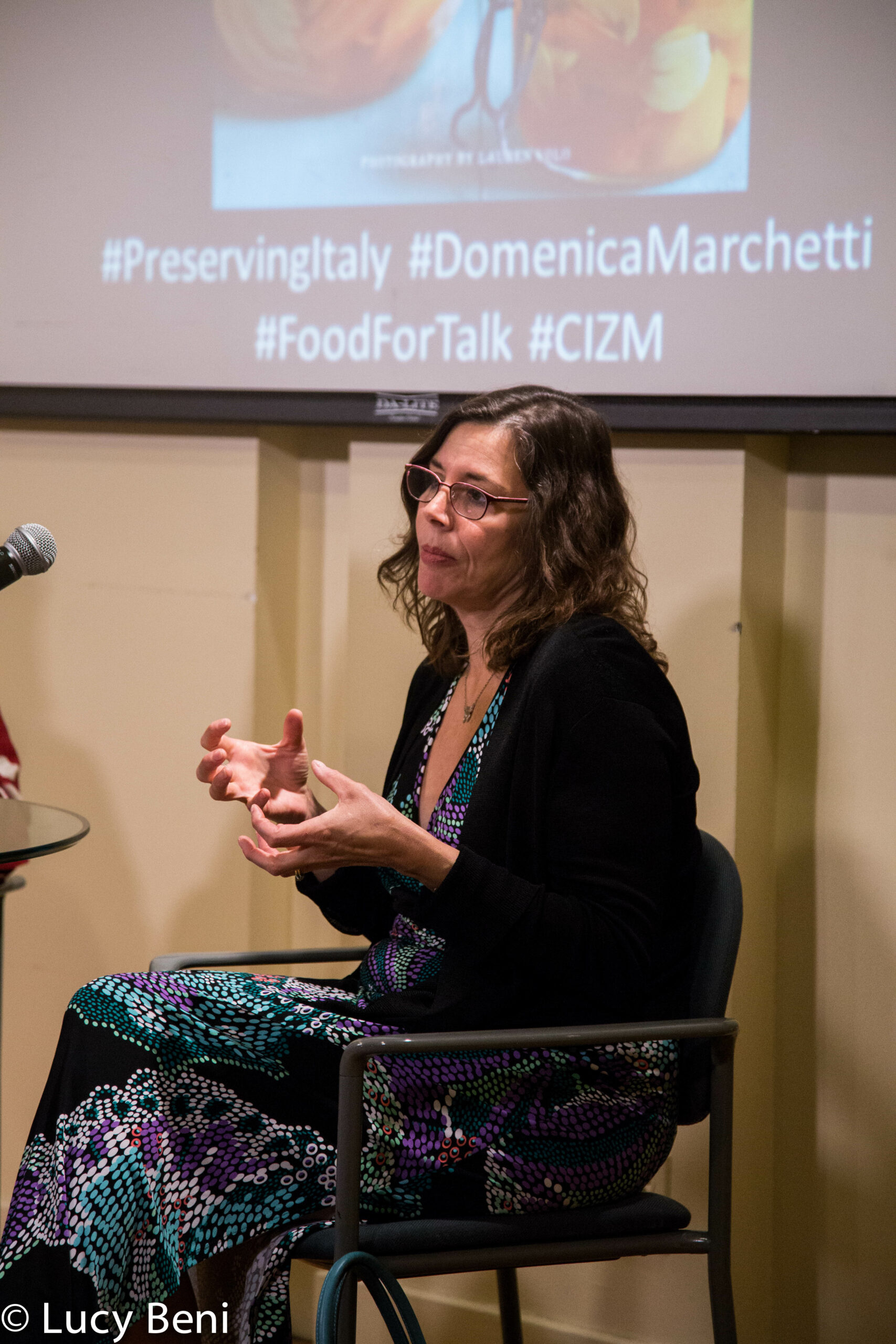 author-talking-from-book-presentation-preserving-italy-at-casa-italiana