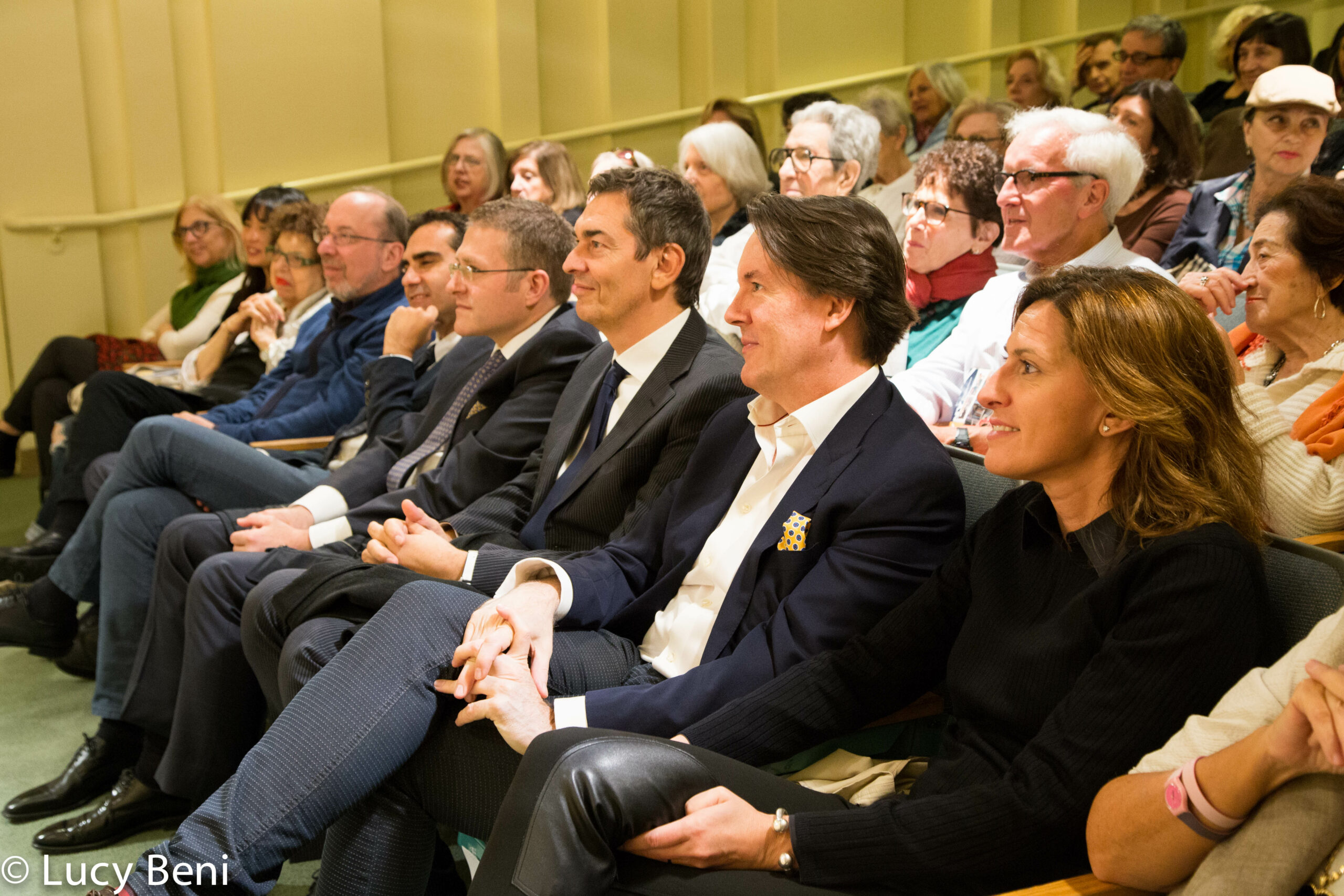spectators-smiling-from-adventures-in-italian-opera-marianna-pizzolato-at-casa-italiana