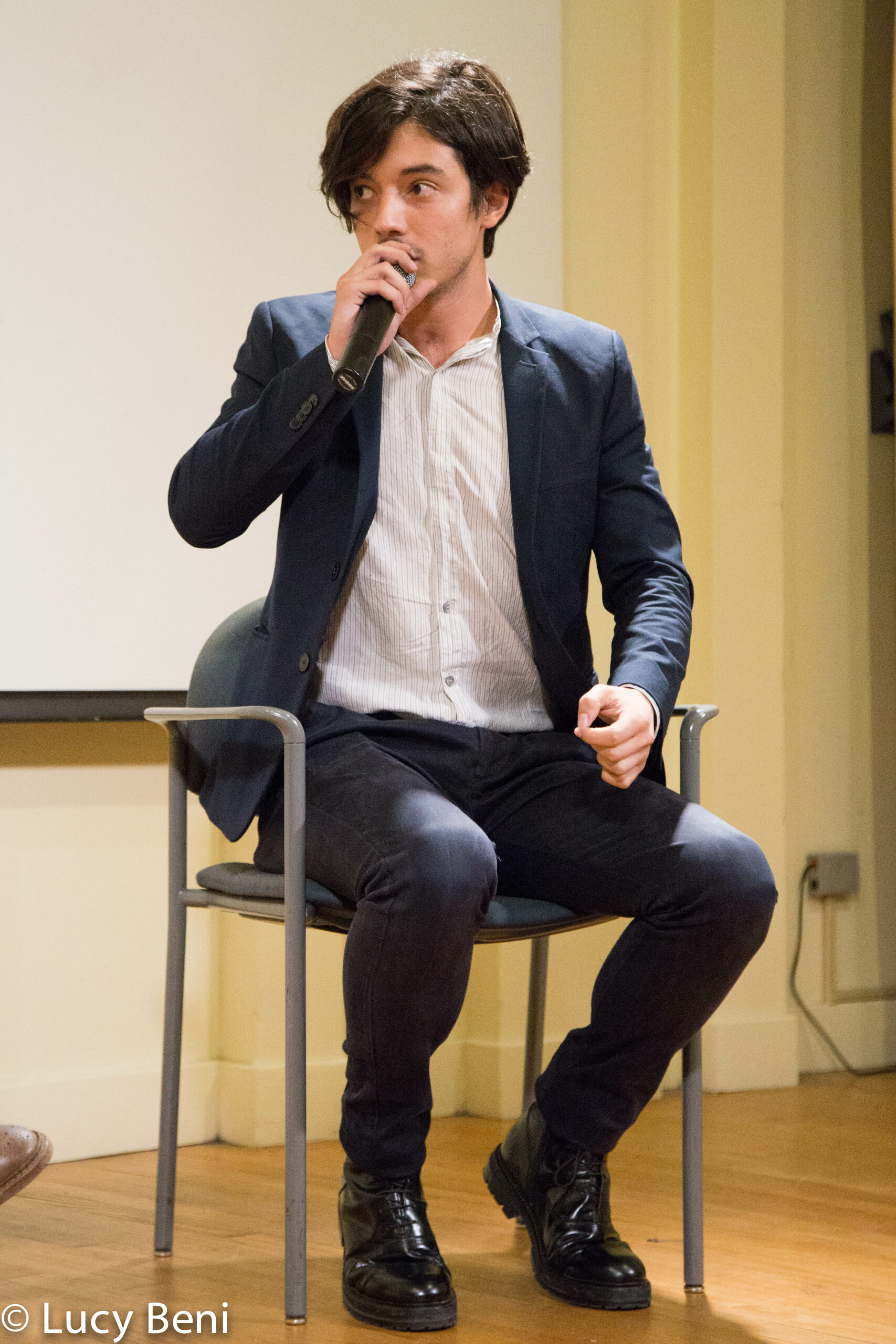 artist-talking-from-screening-our-last-at-casa-italiana