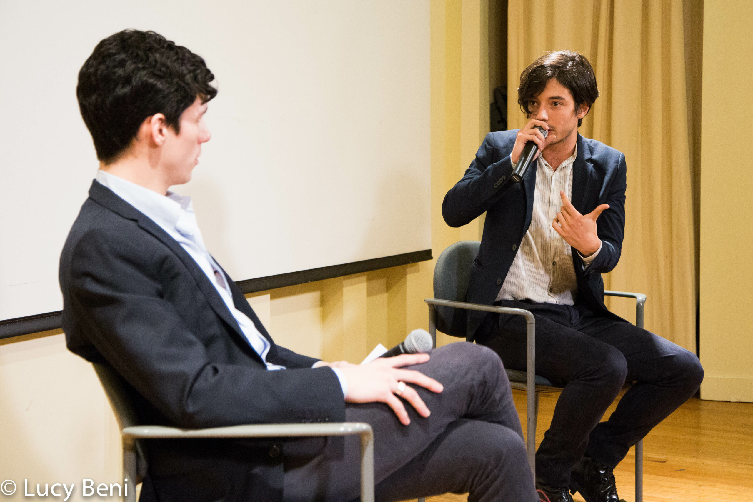 artist-talking-from-screening-our-last-at-casa-italiana