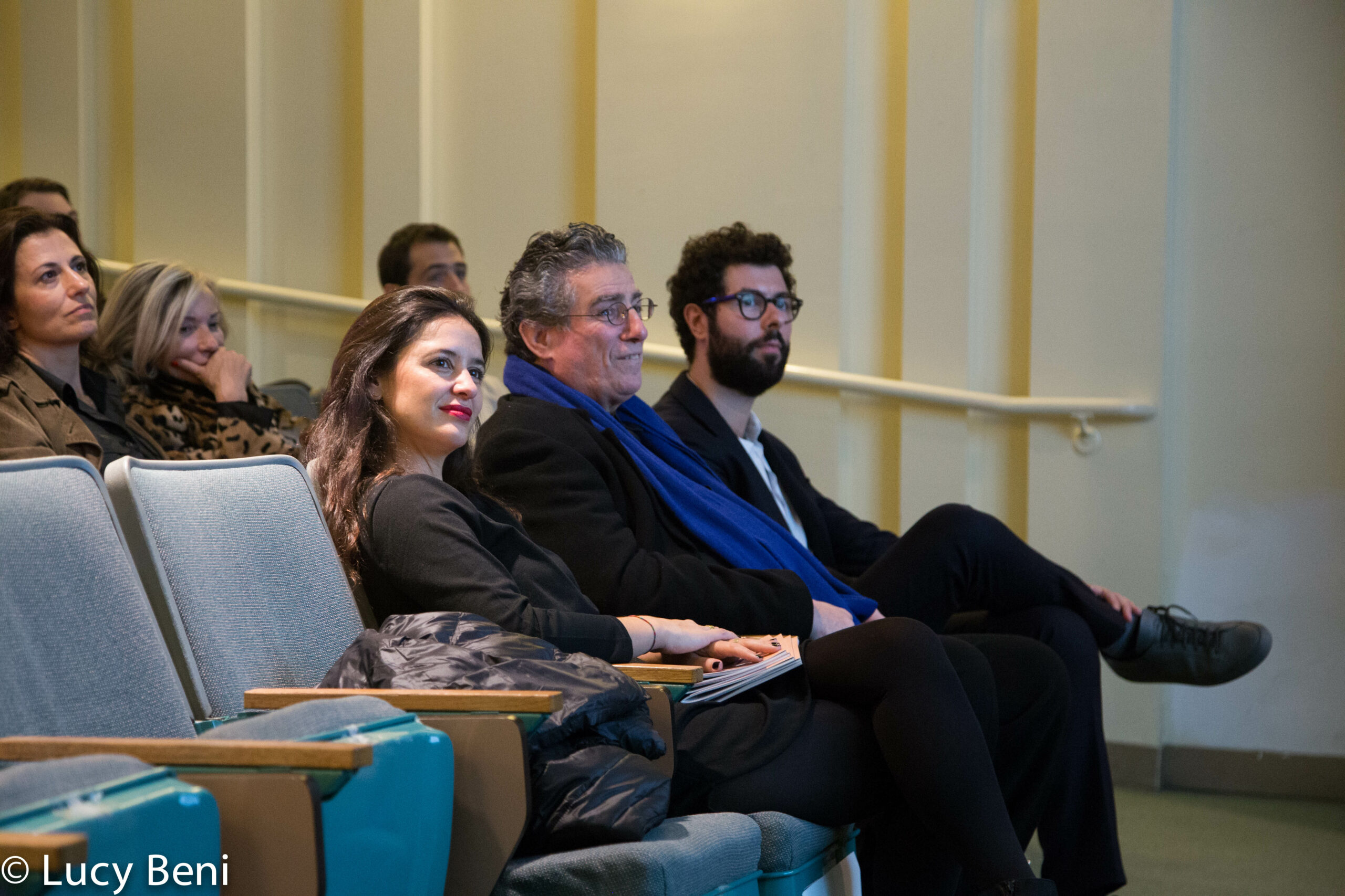 spectators-from-gallery-talk-at-casa-italiana