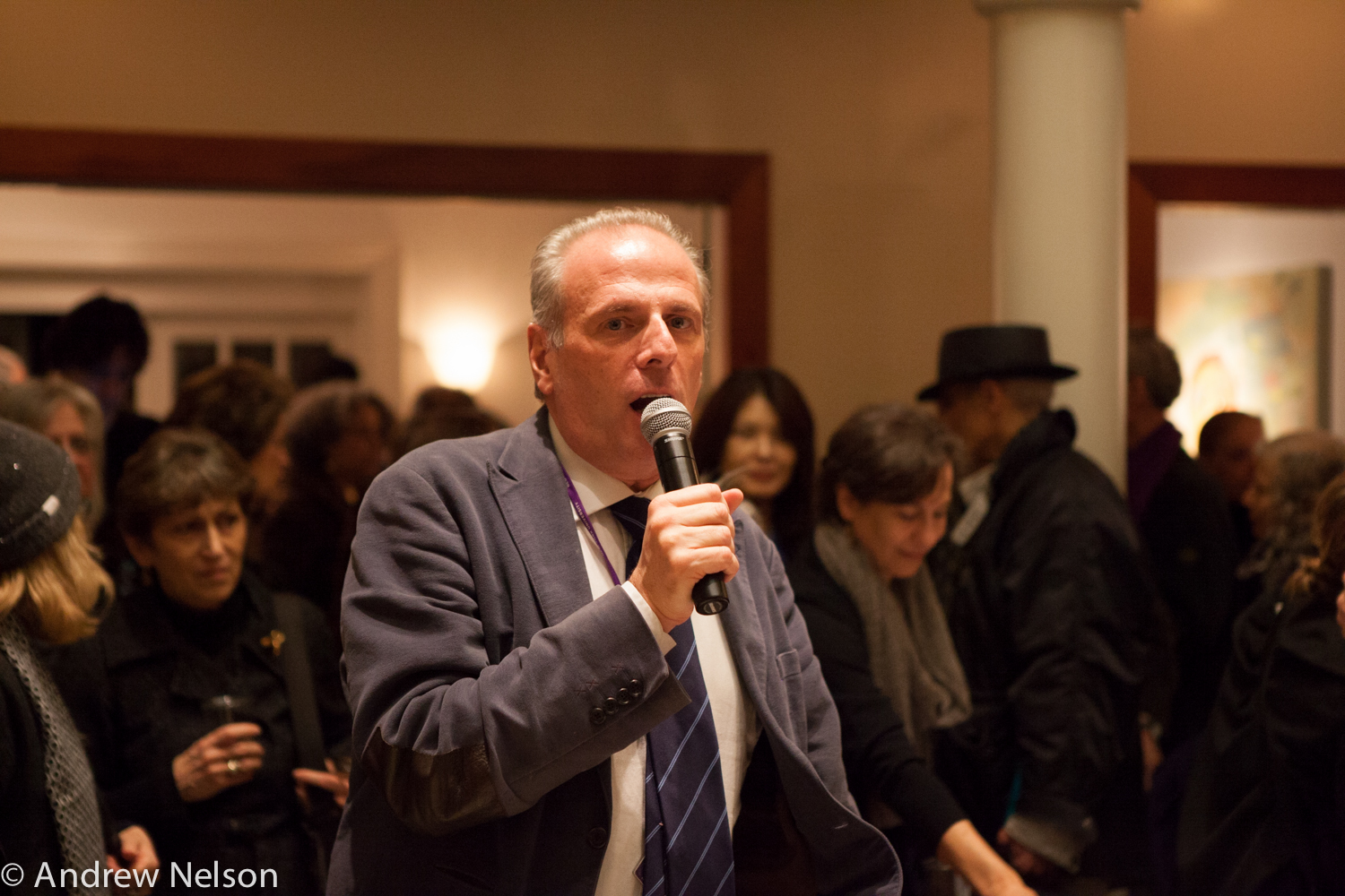 stefano-talking-from-iavanet-exhibition-opening-at-casa-italiana