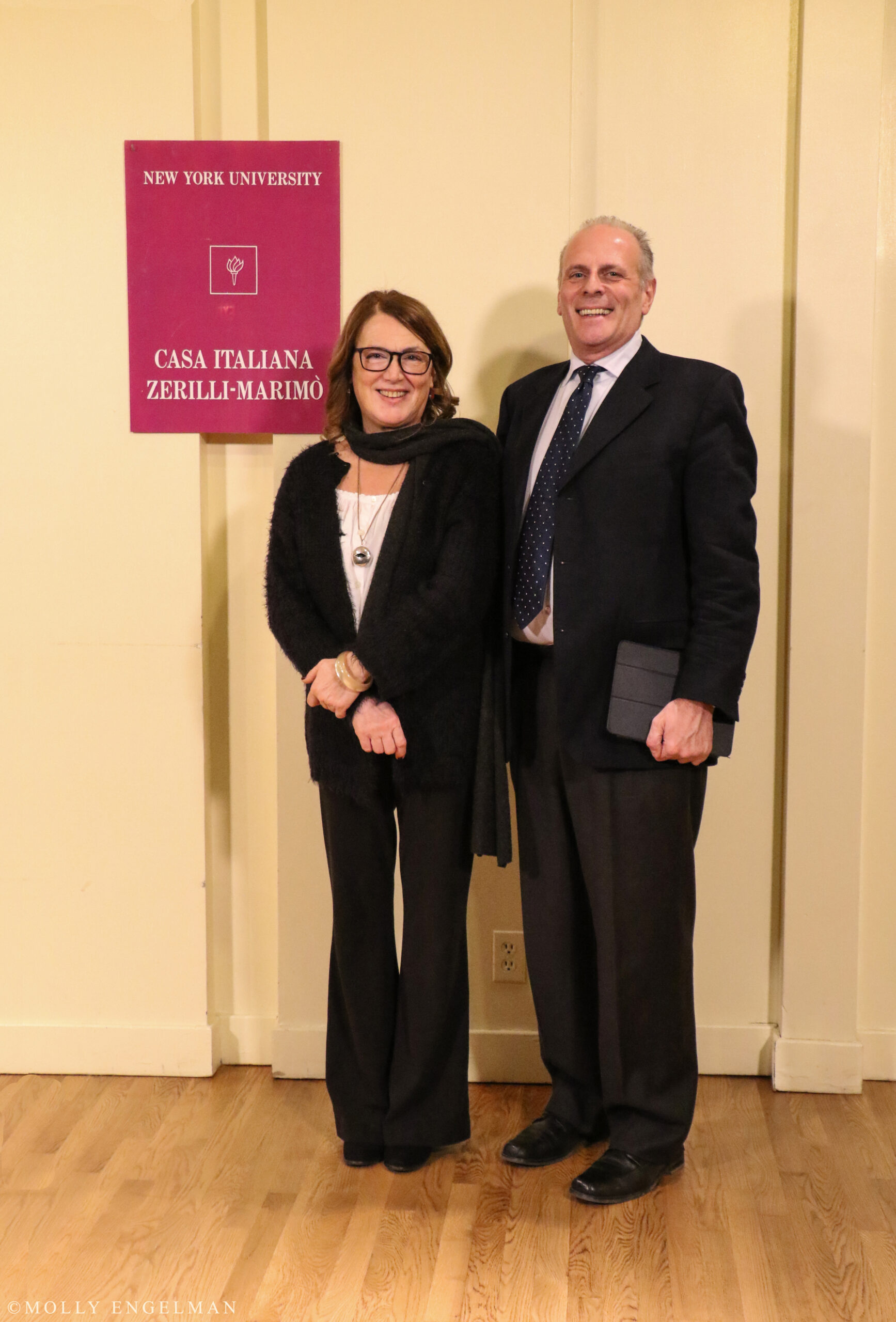 stefano-with-speaker-smiling-from-jefferson-palladio-exhibit-opening-and-talk-by-cristina-loi-at-casa-italiana