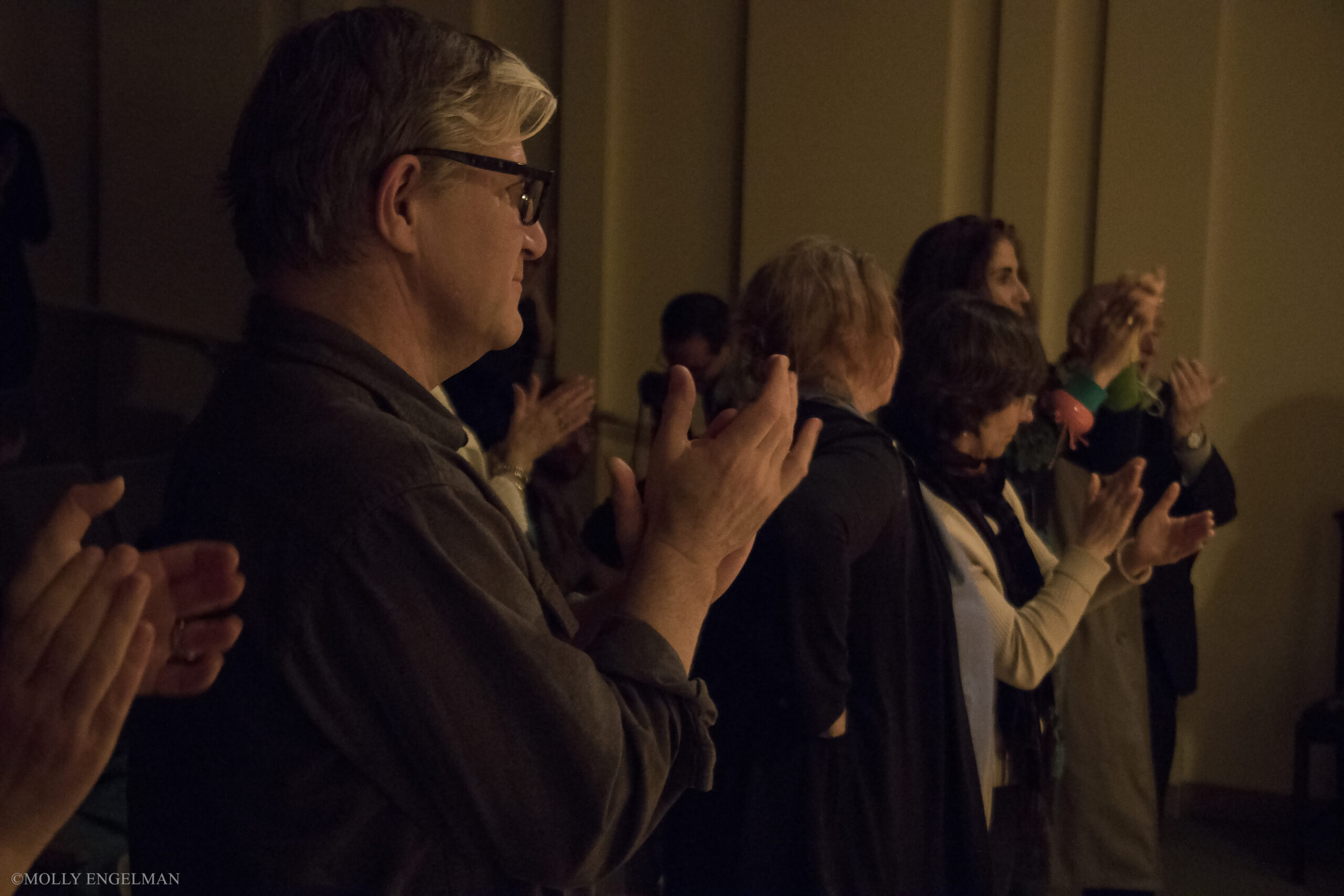 spectators-clapping-from-in-scena-italian-theater-festival-ny-at-casa-italiana