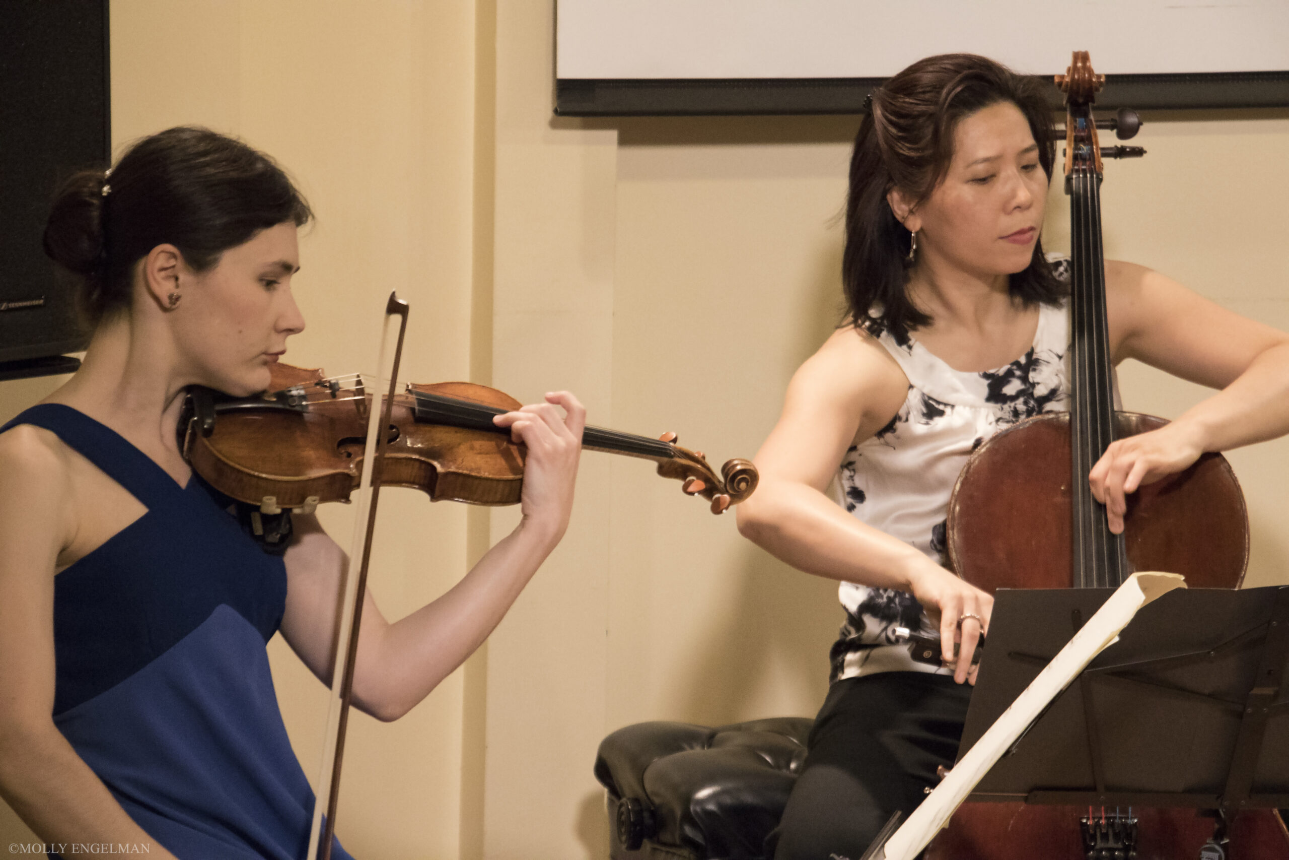 musician-playing-violin-from-chelsea-music-festival-at-casa-italiana