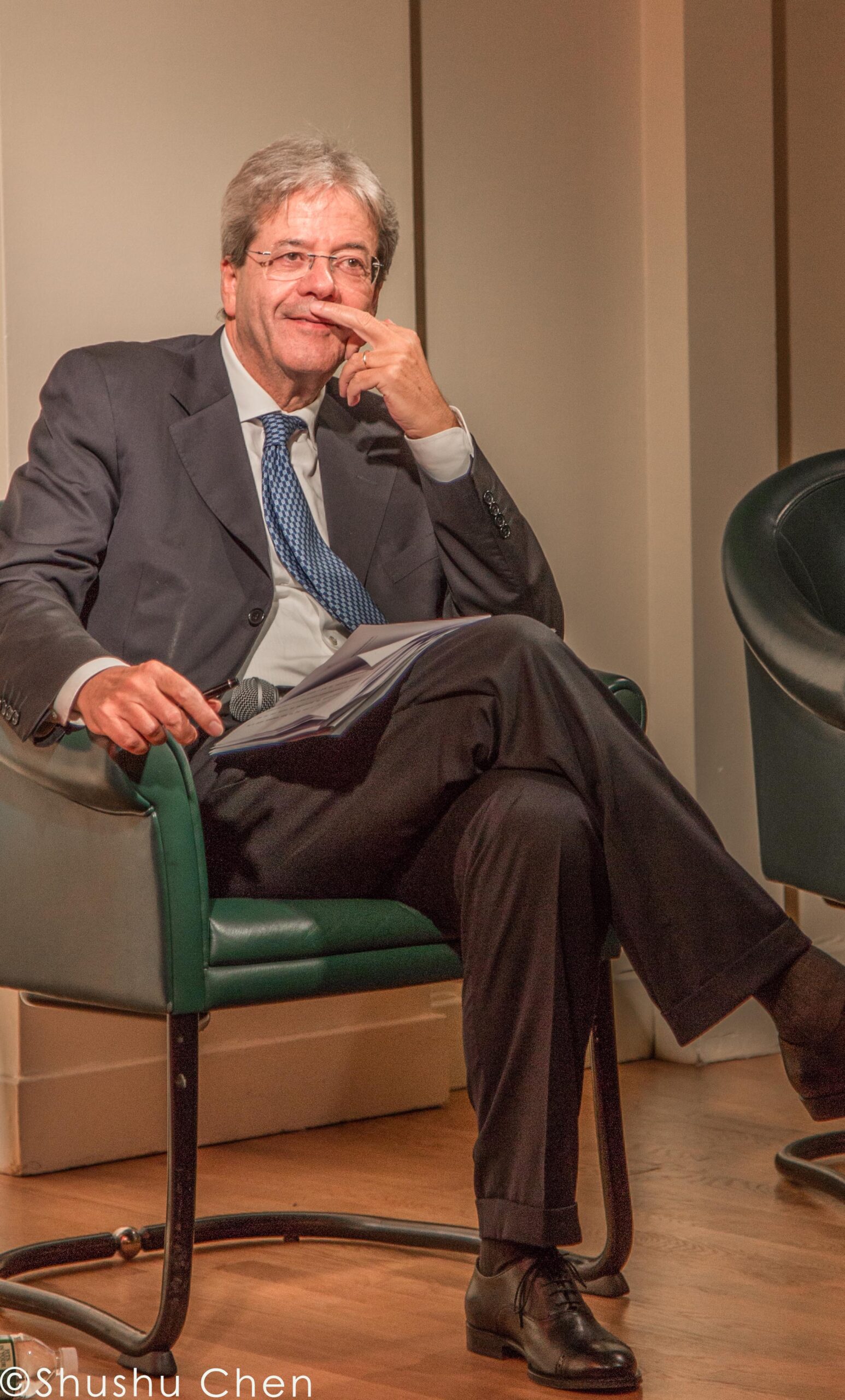 paolo-gentiloni-on-stage-from-italian-prime-minister-paolo-gentiloni-at-casa-italiana