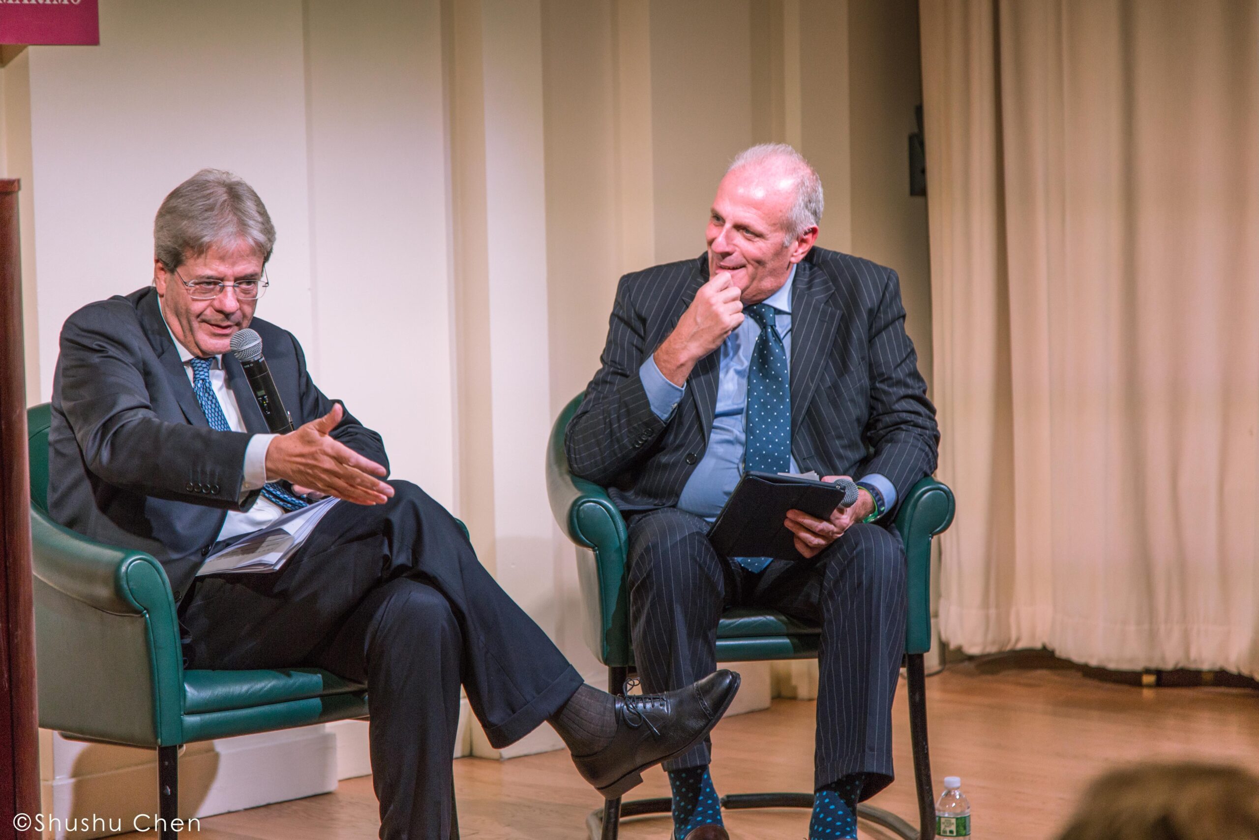 paolo-gentiloni-speaking-and-stefano-from-italian-prime-minister-paolo-gentiloni-at-casa-italiana