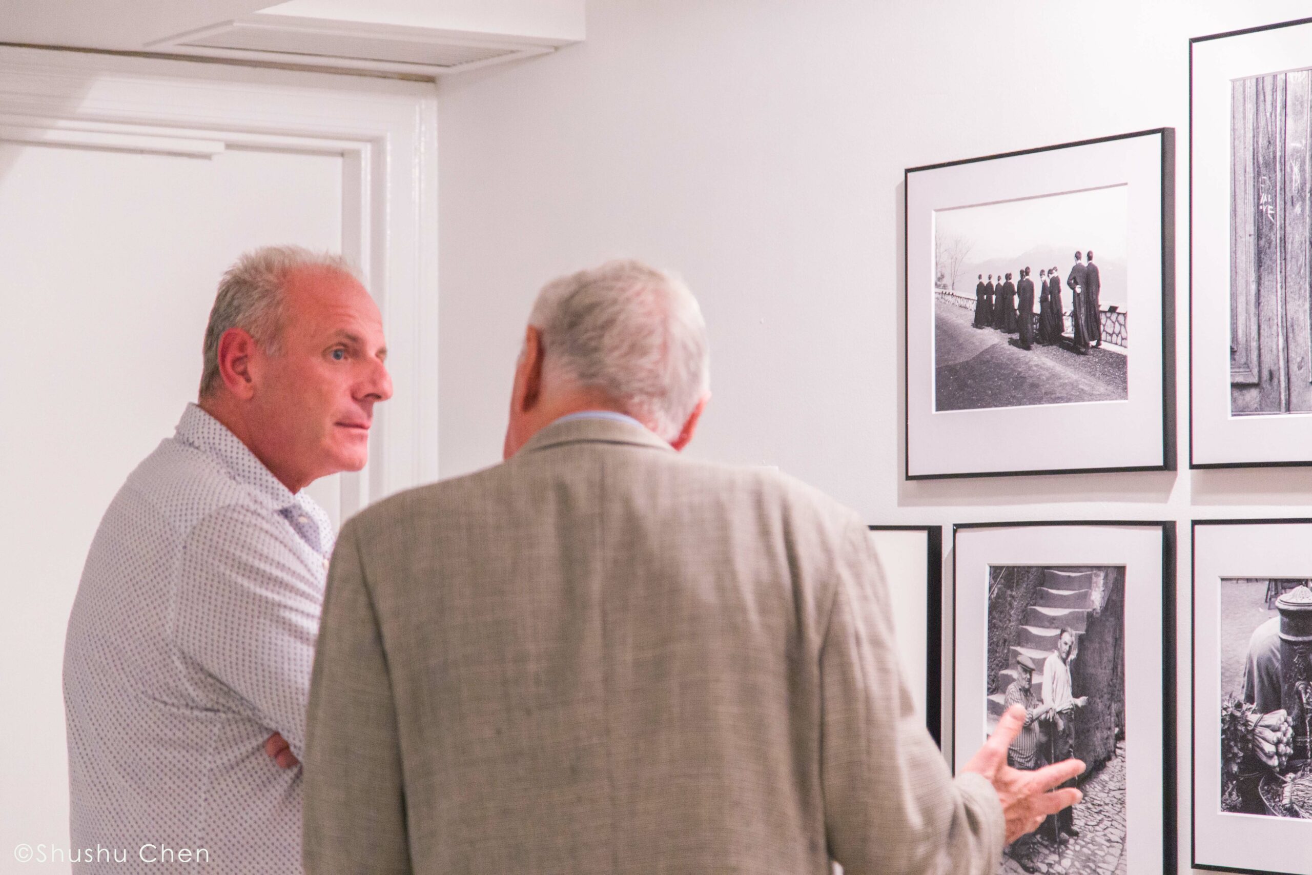 stefano-and-guests-conversing-from-exhibition-opening-vintage-italy-1964-at-casa-italiana
