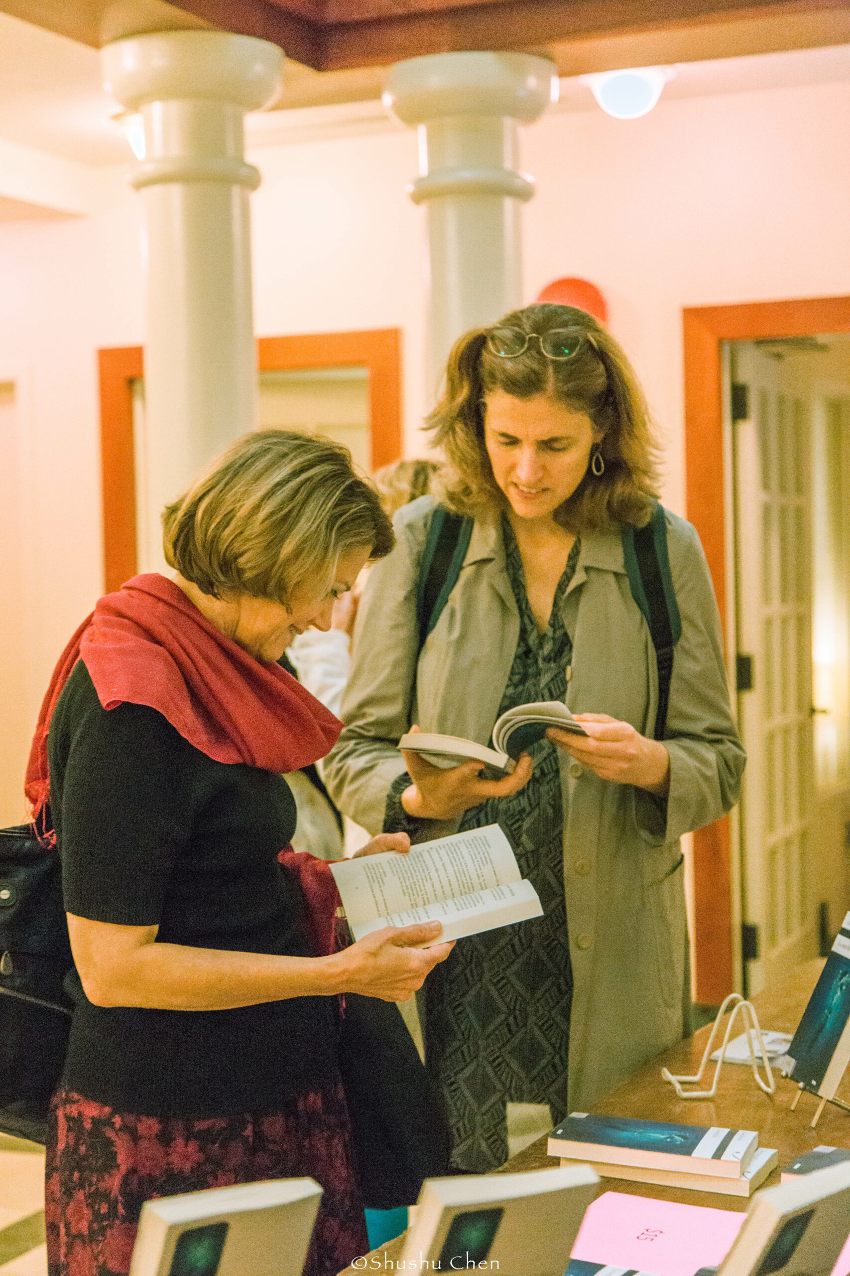 guests-reading-book-from-book-presentation-le-notti-blu-at-casa-italiana