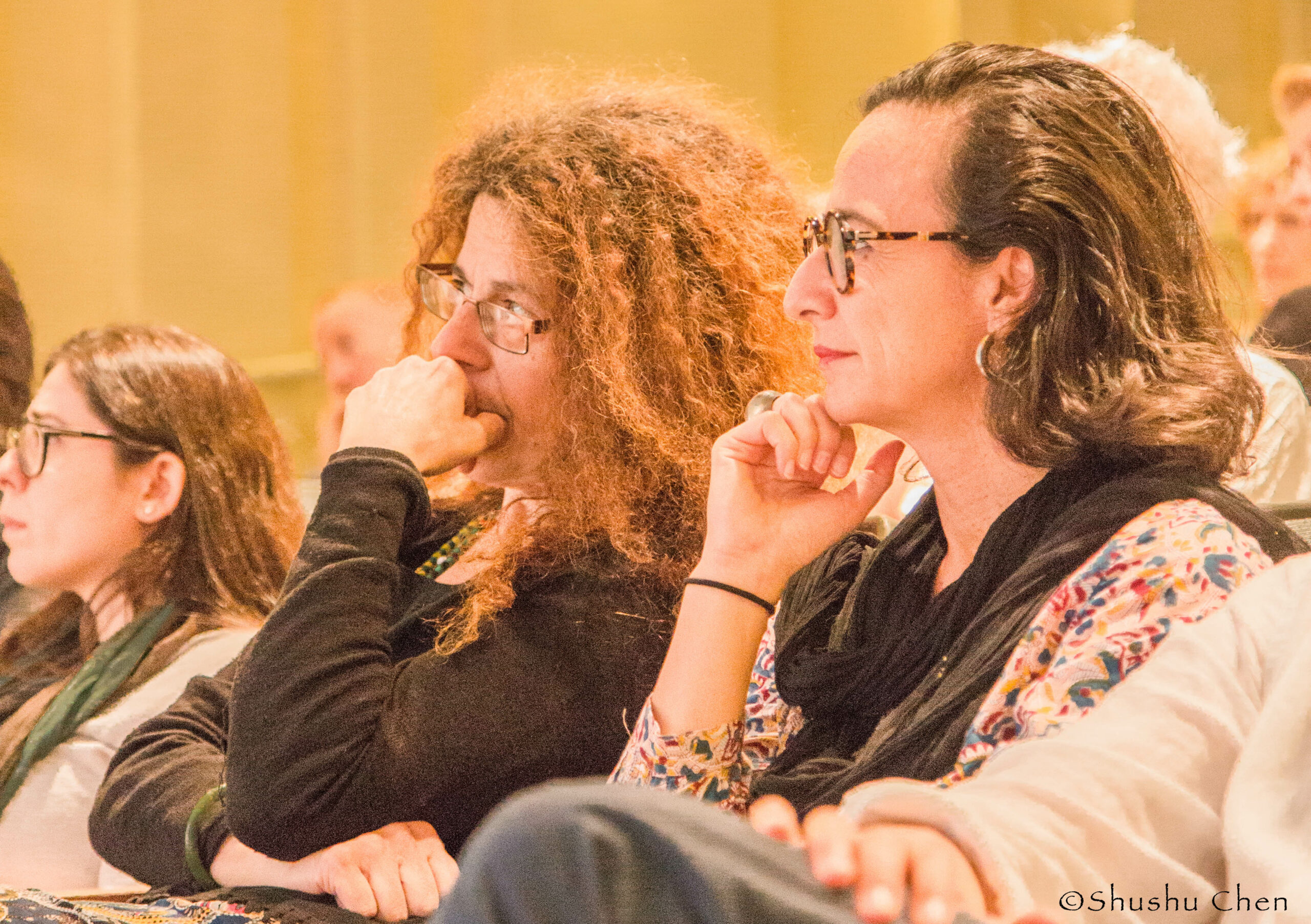 spectators-from-book-presentation-le-notti-blu-at-casa-italiana