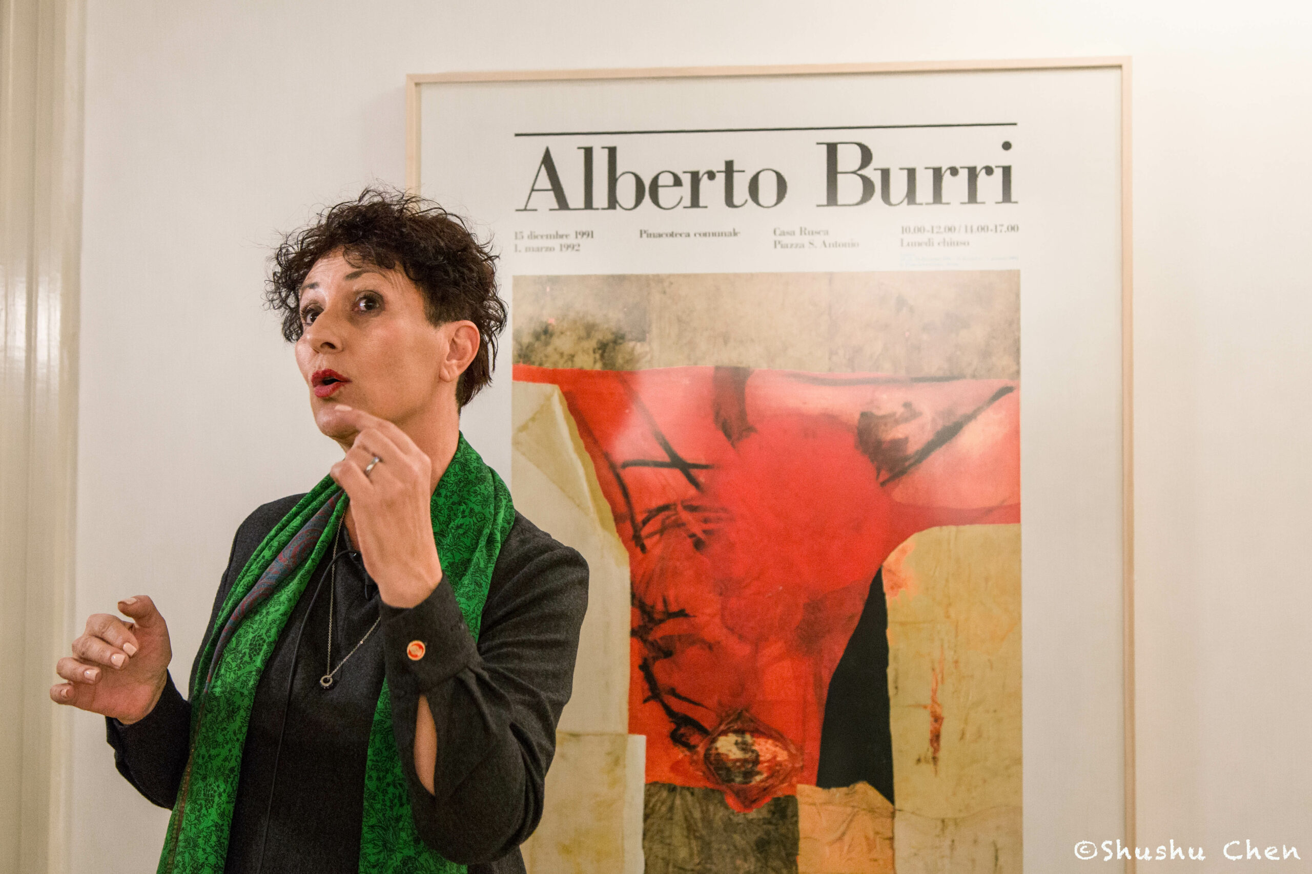 artist-talking-from-exhibition-opening-burri-posters-at-casa-italiana