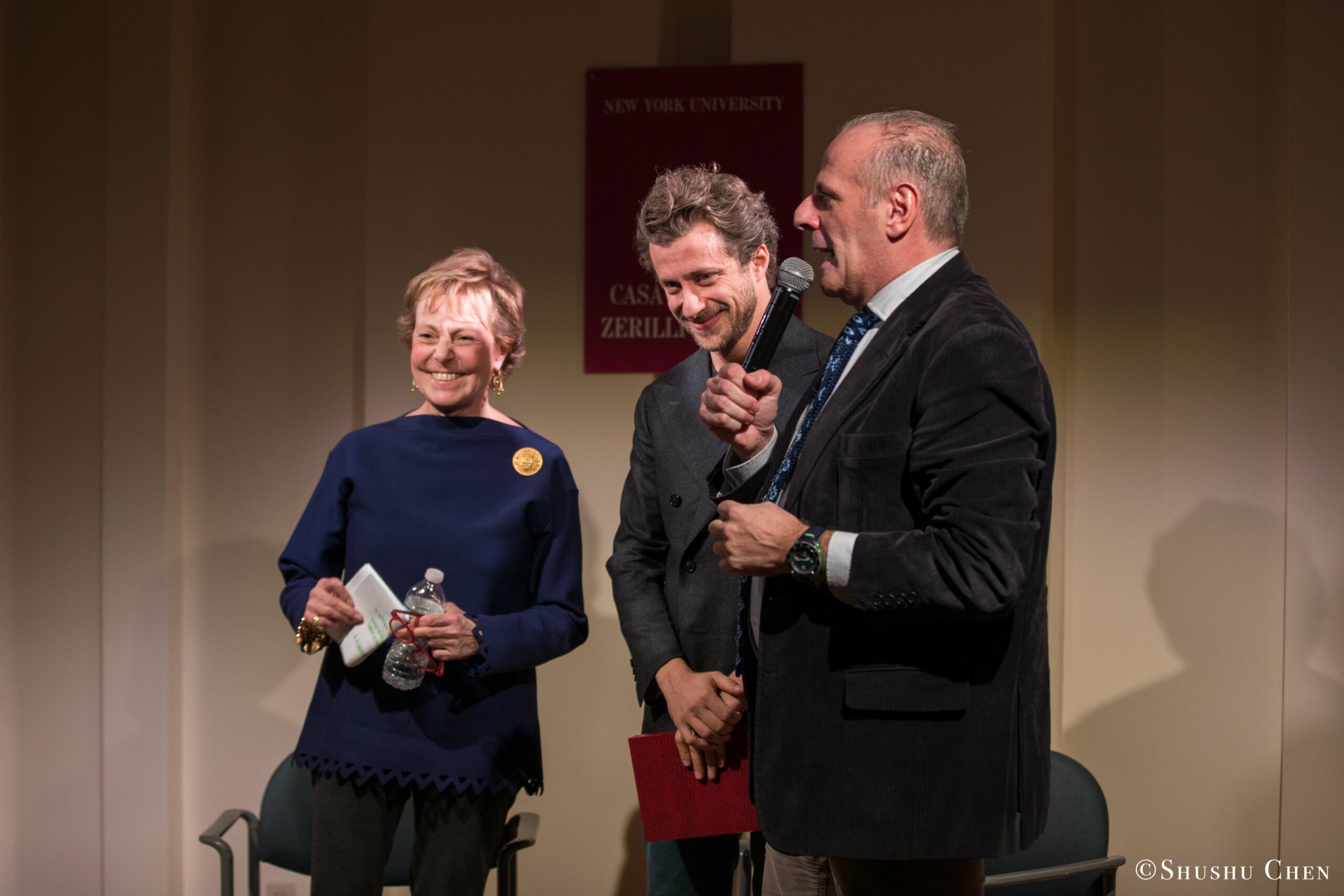 stefano-talking-and-speakers-smiling-from-nice-2017-screening-of-franca-at-casa-italiana