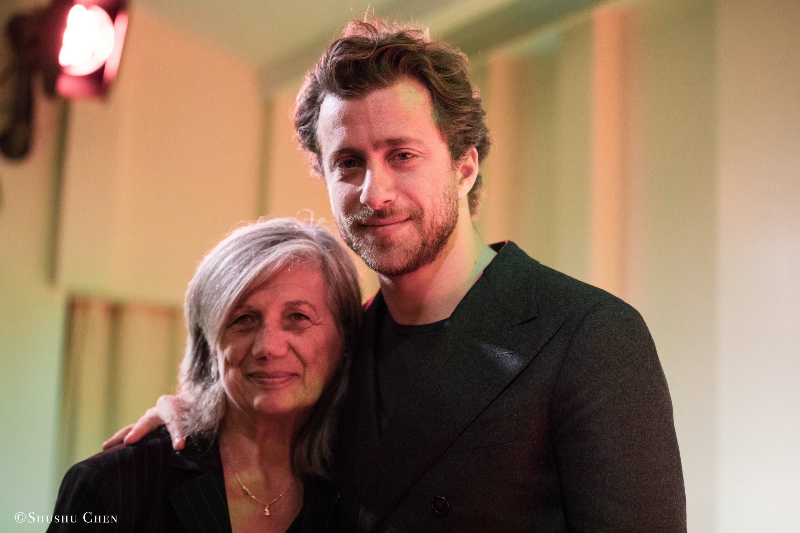 speaker-with-woman-smiling-from-nice-2017-screening-of-franca-at-casa-italiana