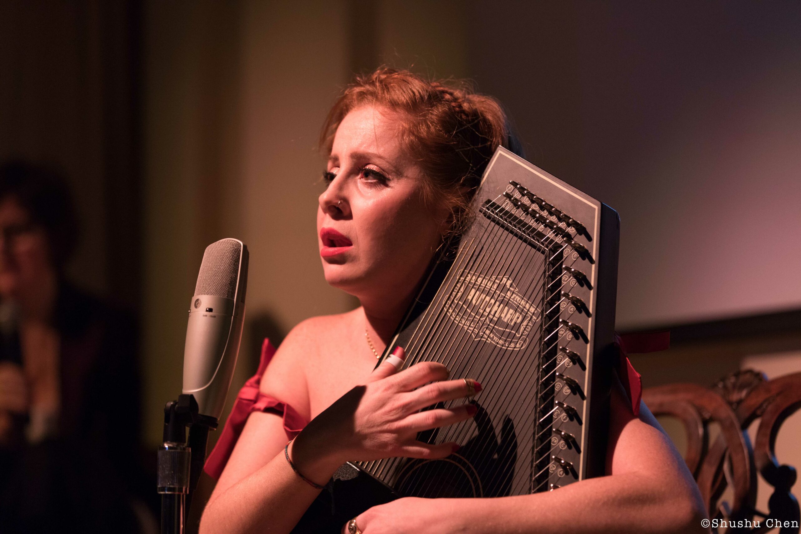 artist-performing-from-concert-in-the-musical-wonderland-of-alessandra-at-casa-italiana