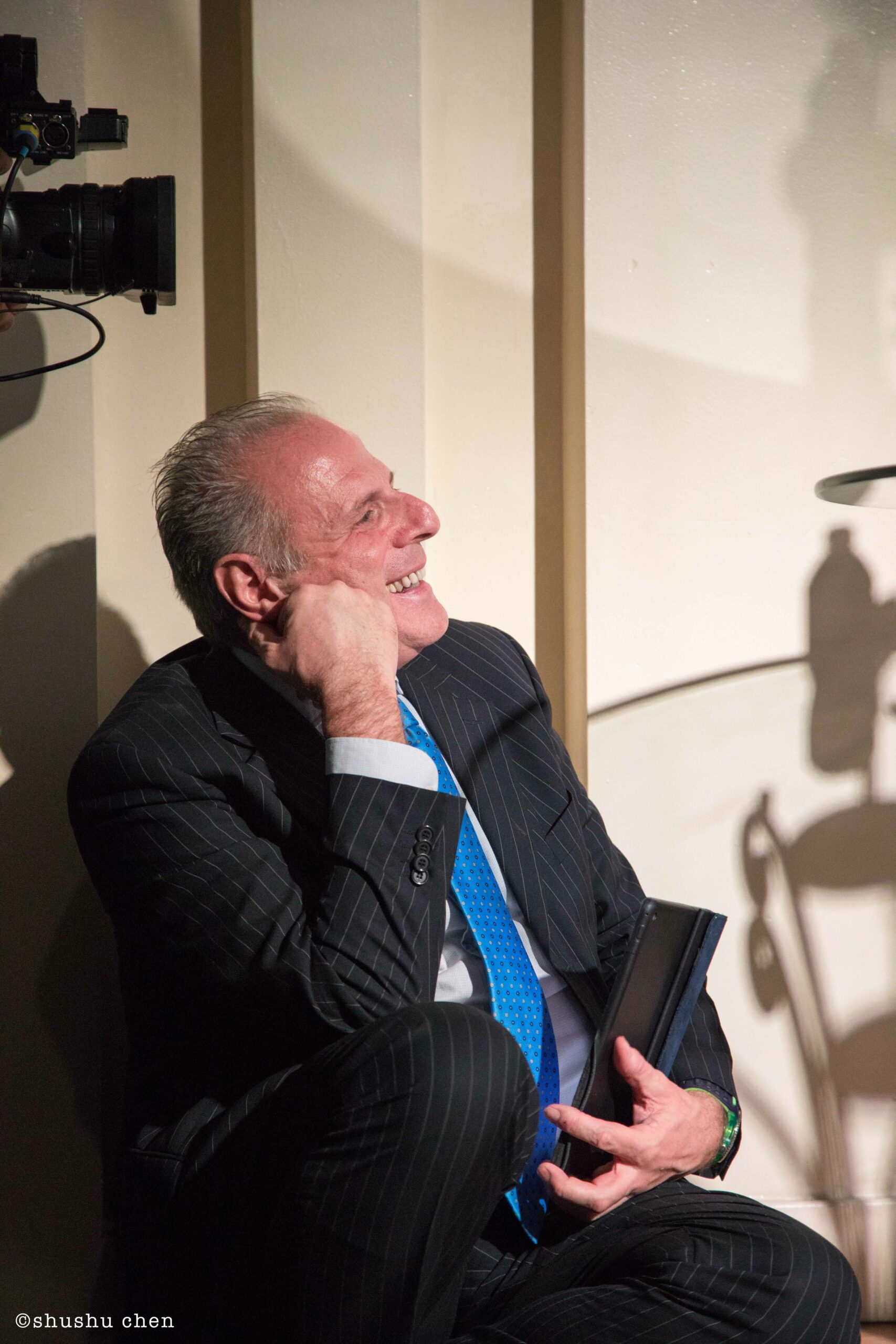 stefano-smiling-from-addressing-style-mascagni-at-casa-italiana