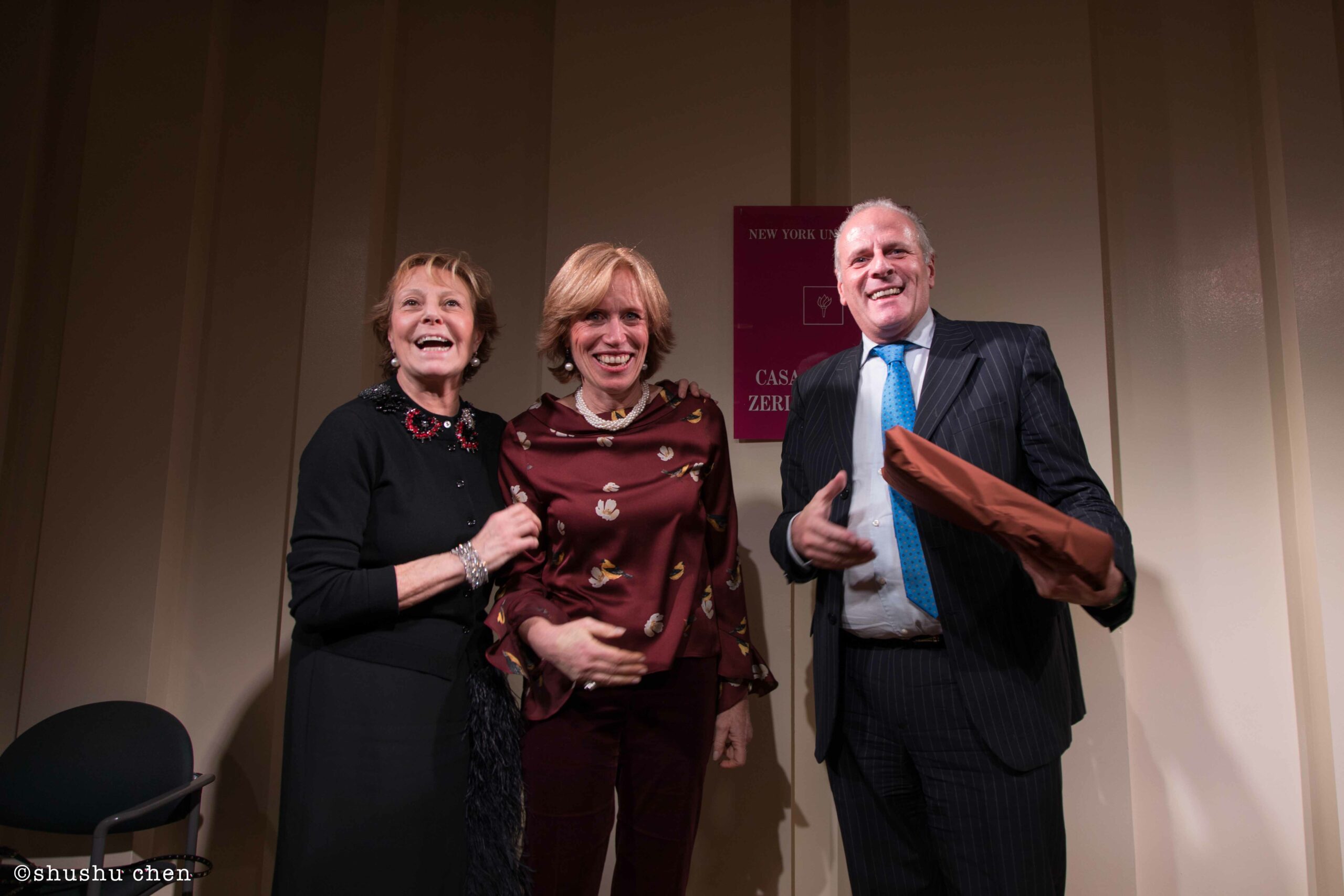 stefano-with-speakers-smiling-from-addressing-style-mascagni-at-casa-italiana
