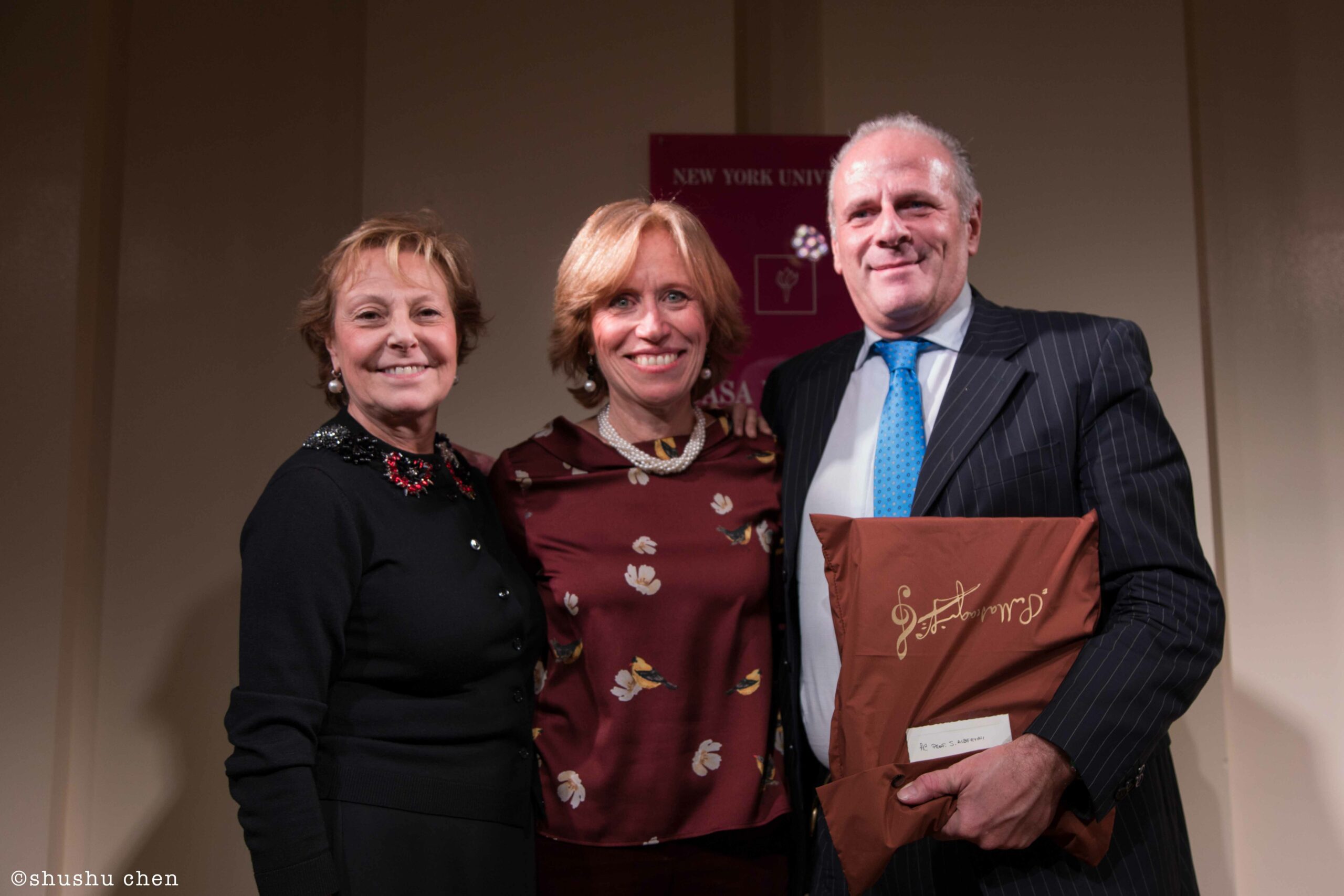 stefano-with-speakers-smiling-from-addressing-style-mascagni-at-casa-italiana