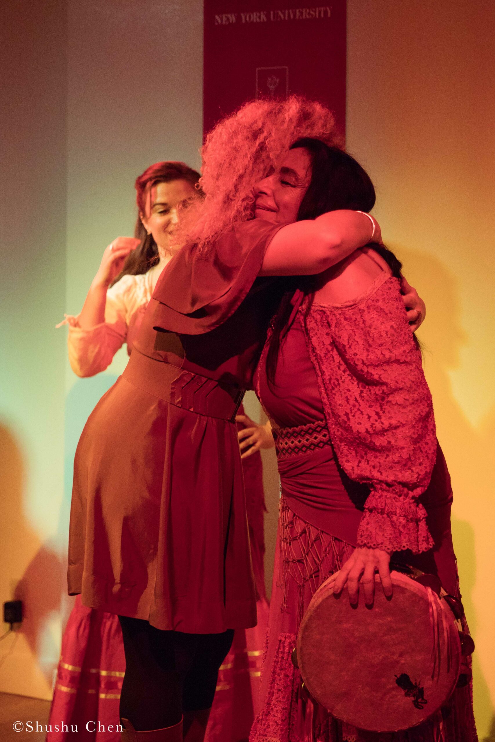 artists-hugging-from-screening-pagani-and-dance-presentation-by-alessandra-belloni-and-i-giullari-di-piazza-at-casa-italiana
