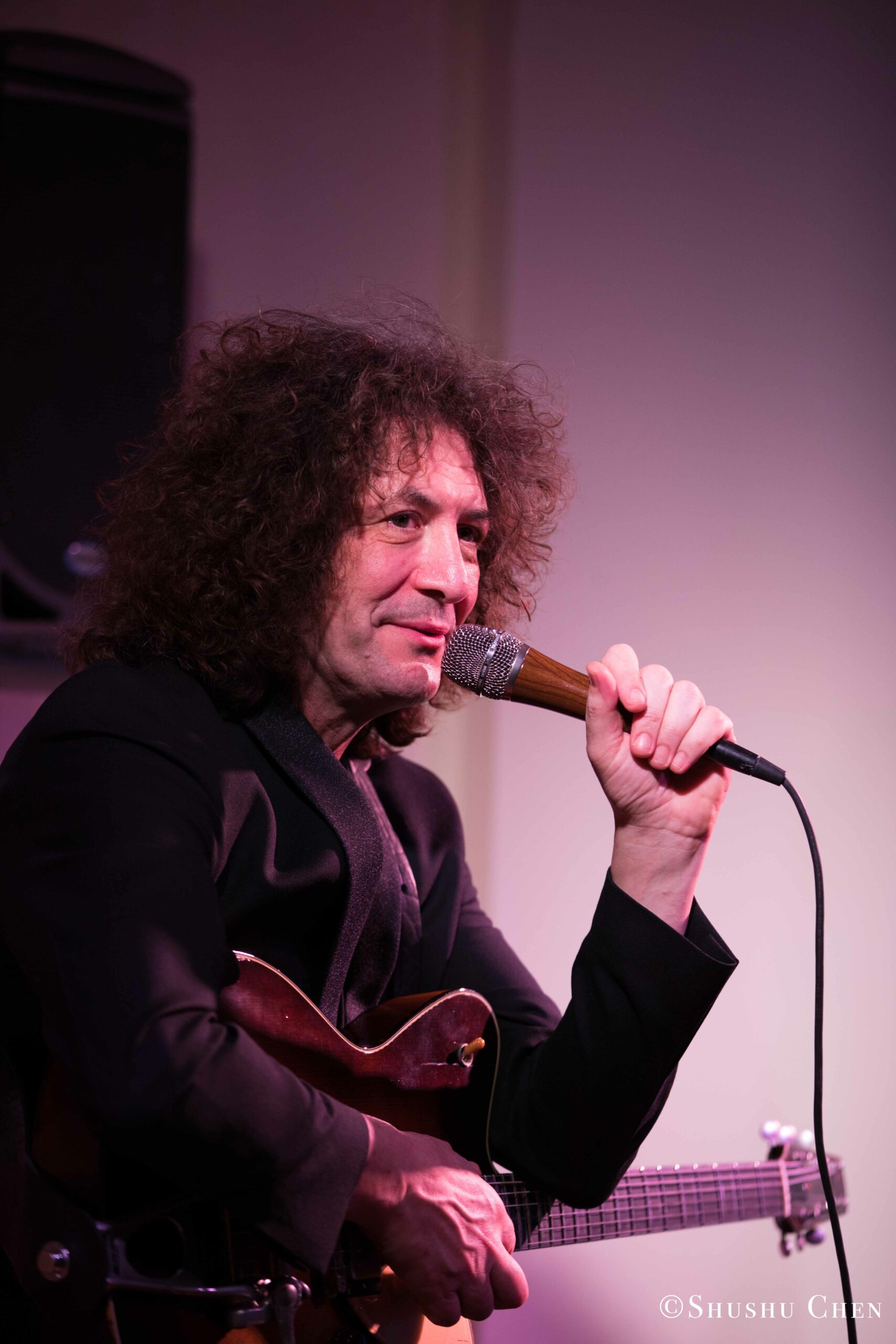 artist-talking-from-concert-quando-la-banda-passo-at-casa-italiana