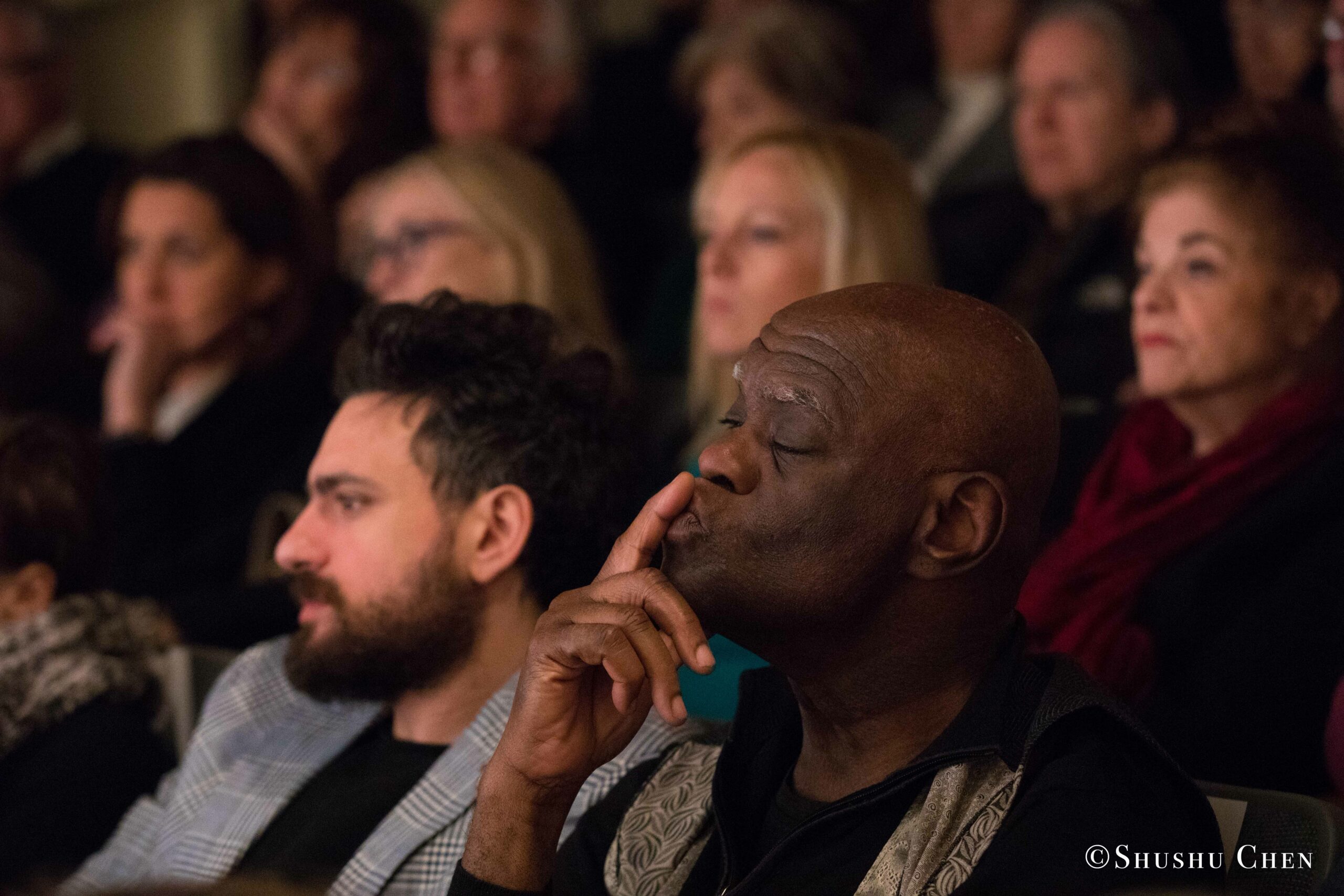 spectators-from-concert-an-evening-with-piano-music-of-roberto-scarcella-perino-at-casa-italiana