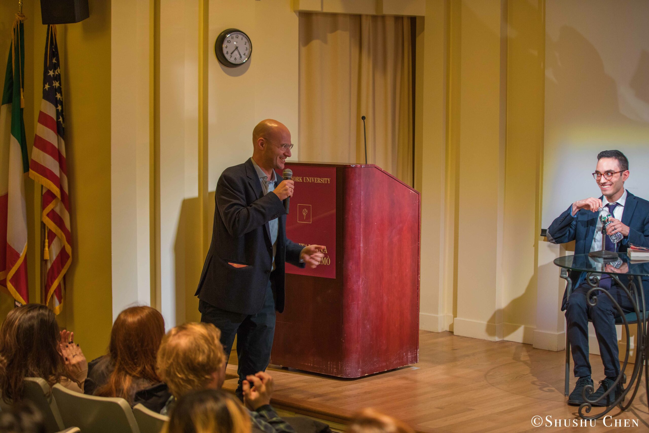 man-talking-from-book-presentation-grandangolo-at-casa-italiana