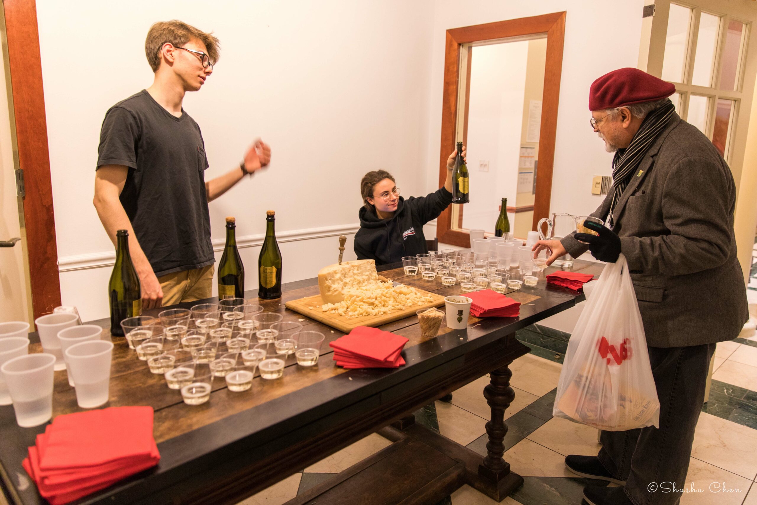 cheese-and-wine-from-exhibition-migration-at-casa-italiana