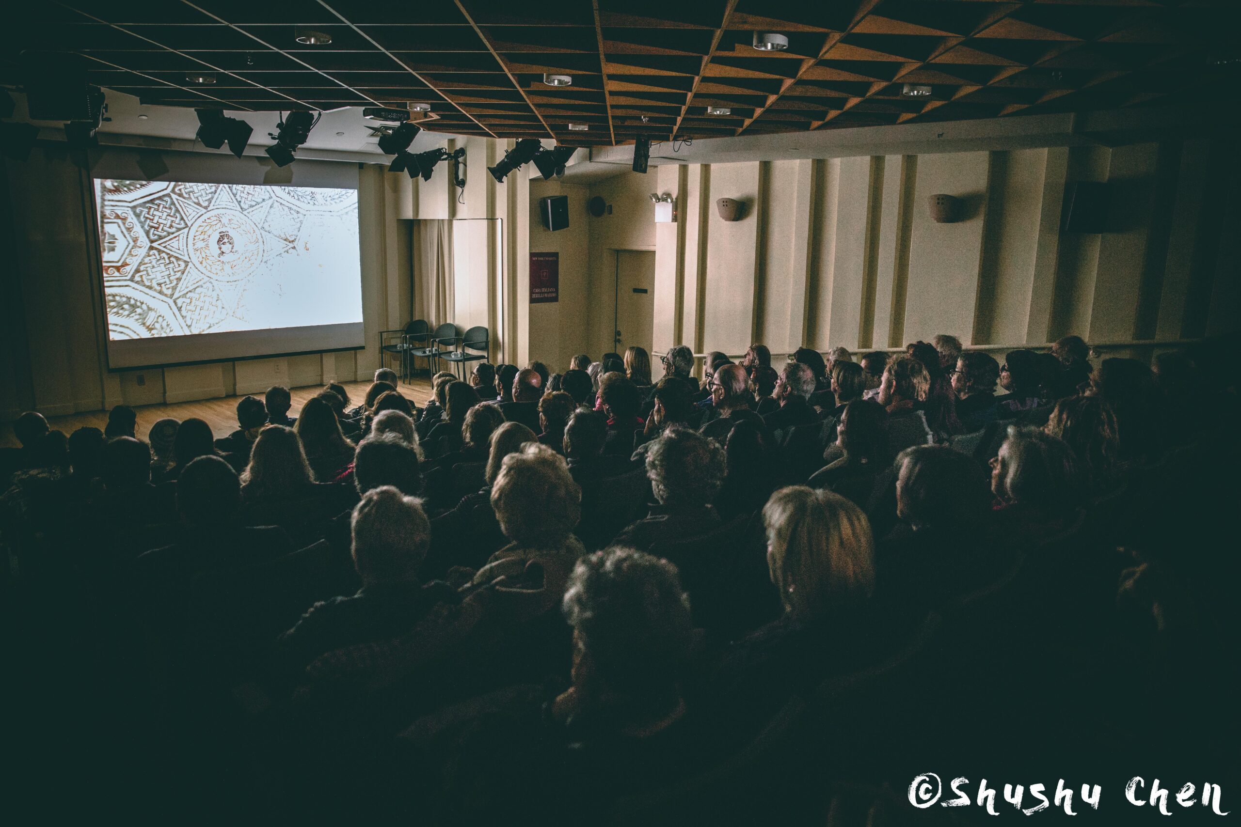 spectators -watching-film-from-us-premiere-screening-i-siciliani-at-casa-italiana