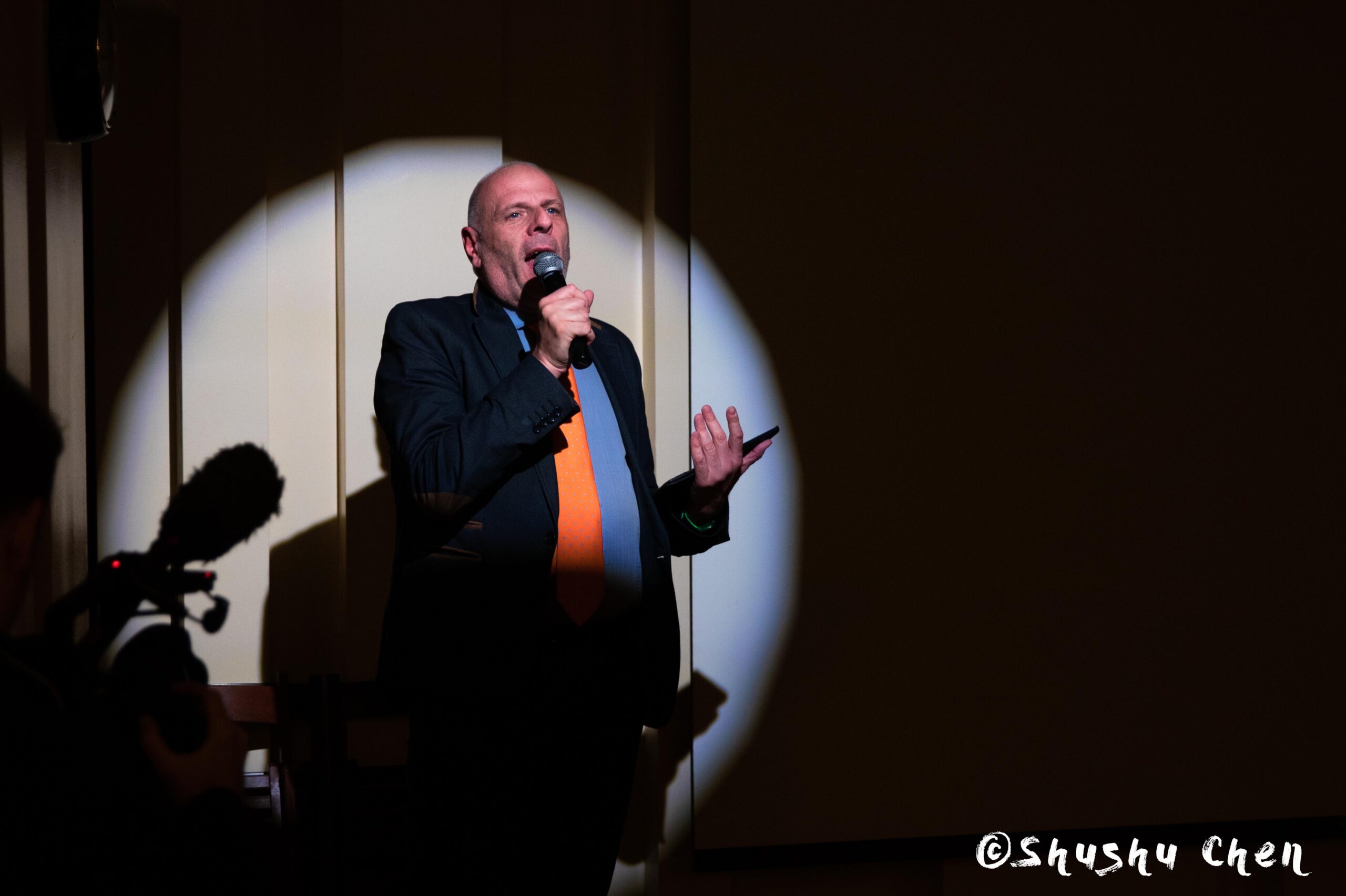 stefano-talking-from-ny-premiere-screening-of-arrangiarsi-and-presentation-at-casa-italiana