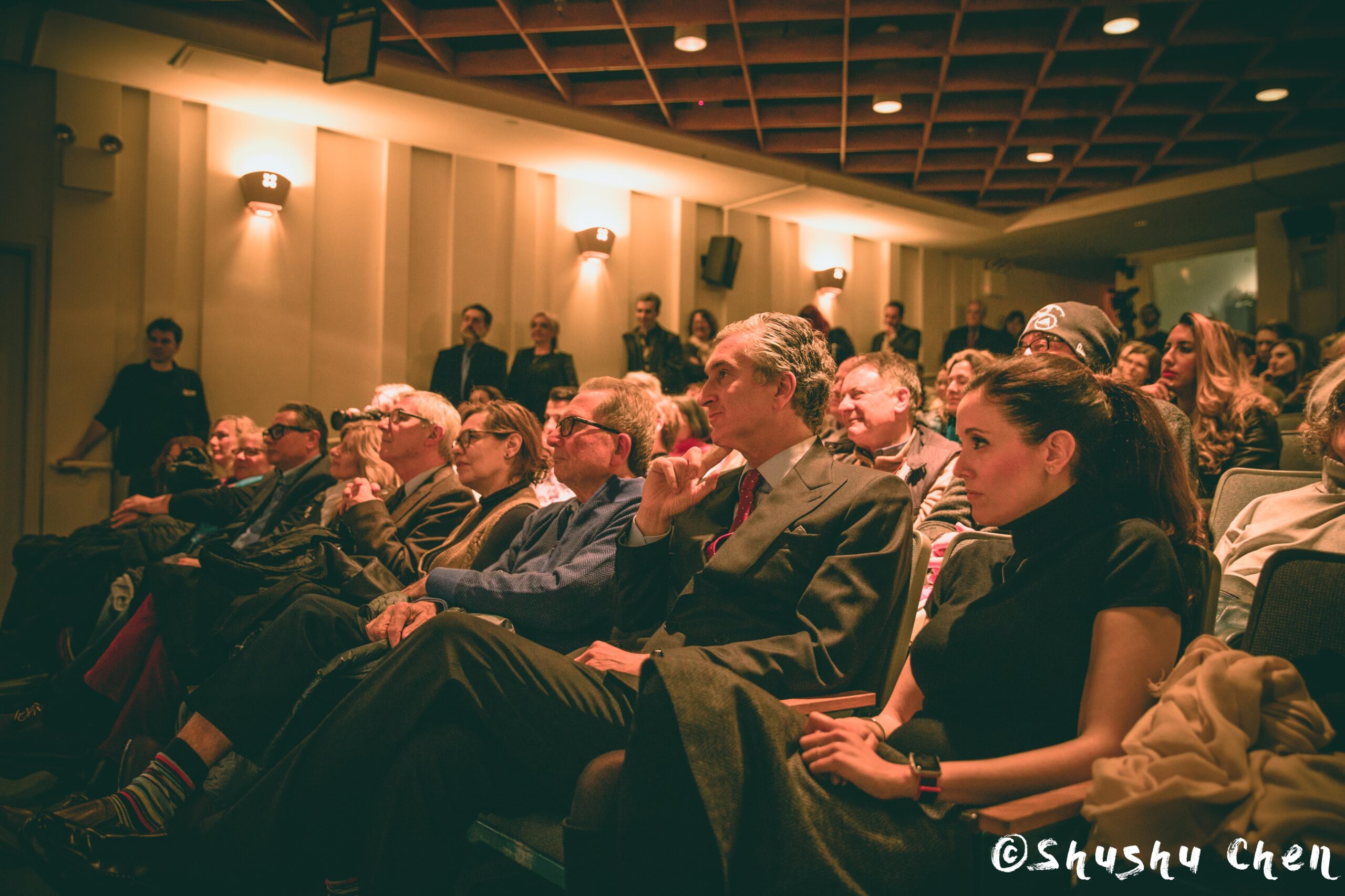 spectators-from-us-premiere-screening-i-siciliani-at-casa-italiana