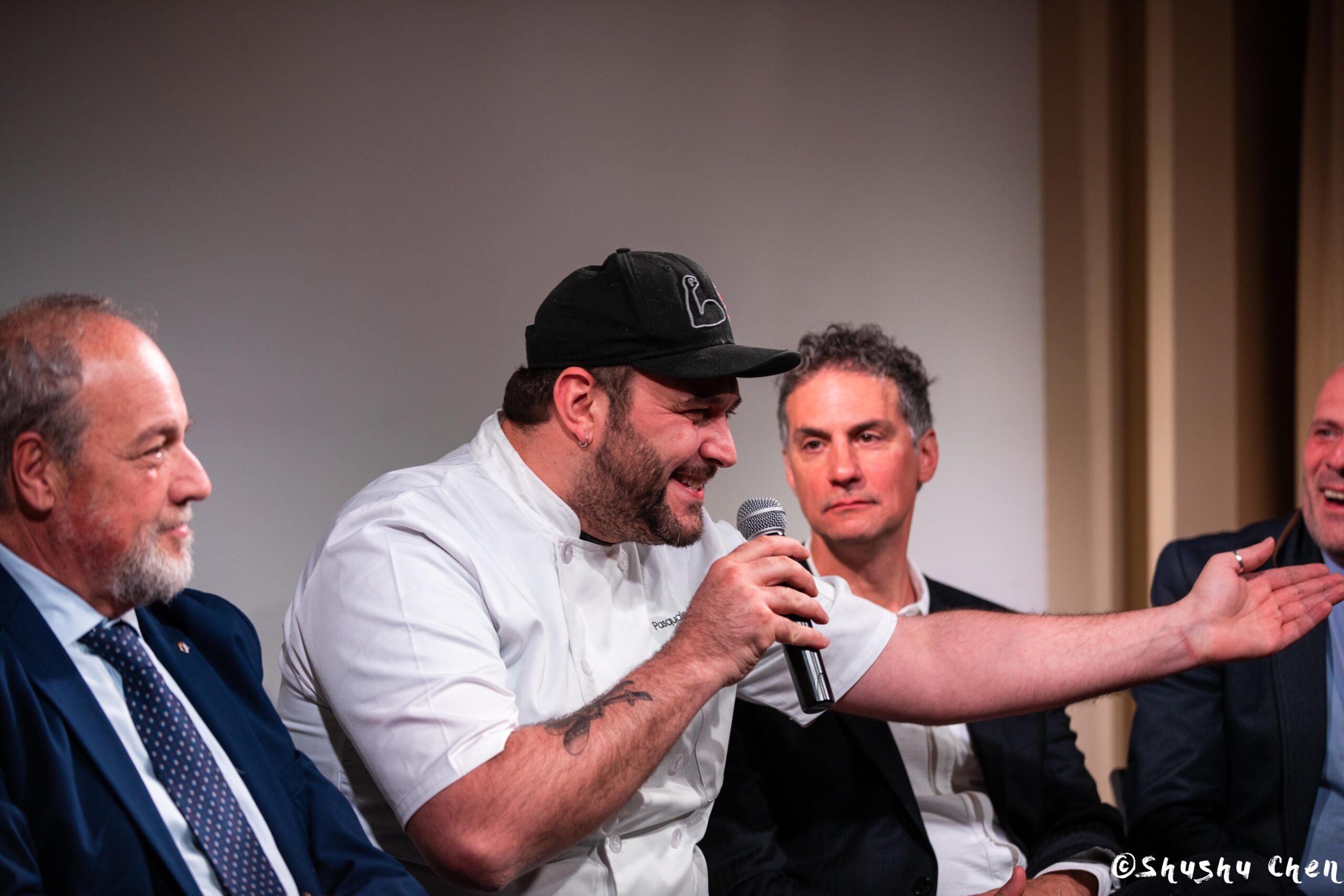 speaker-smiling-from-ny-premiere-screening-of-arrangiarsi-and-presentation-at-casa-italiana