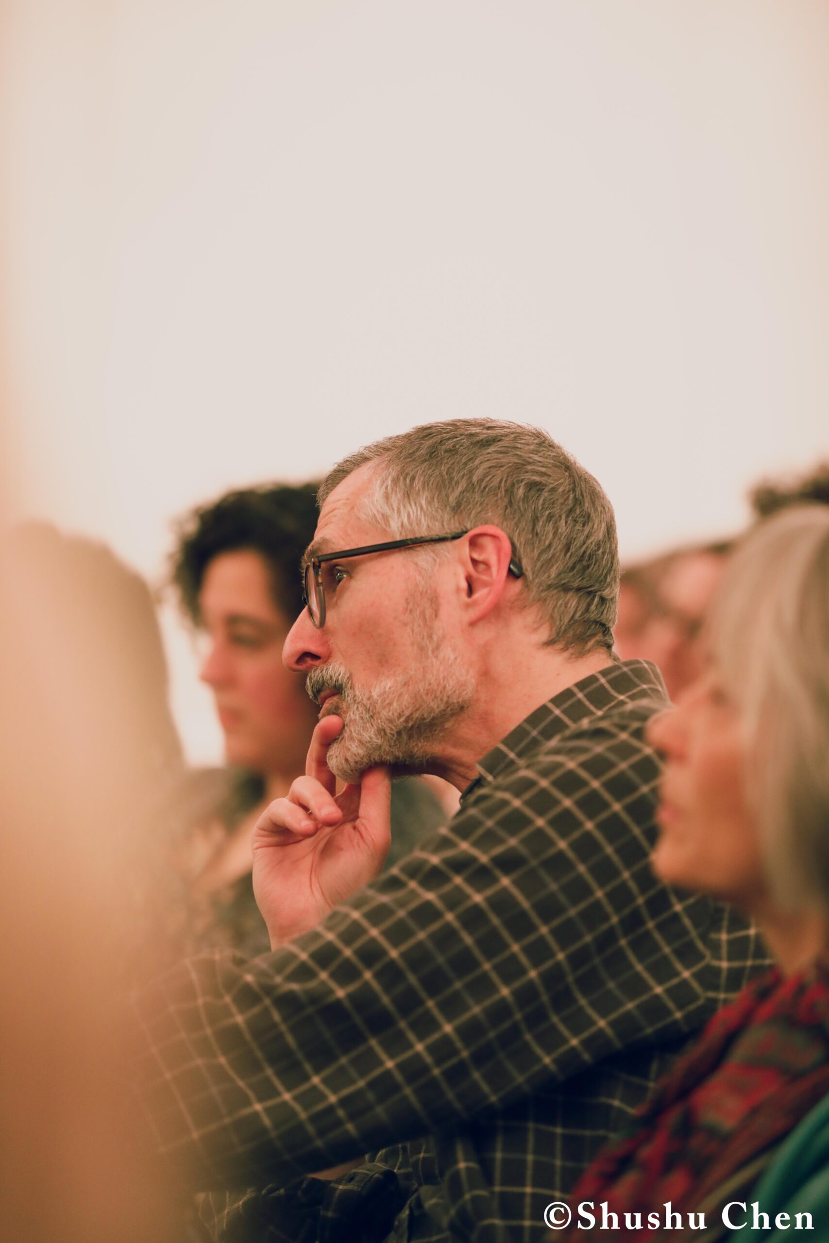 spectators-from-pen-world-voices-literary-mews-blurring-borders-at-nyu