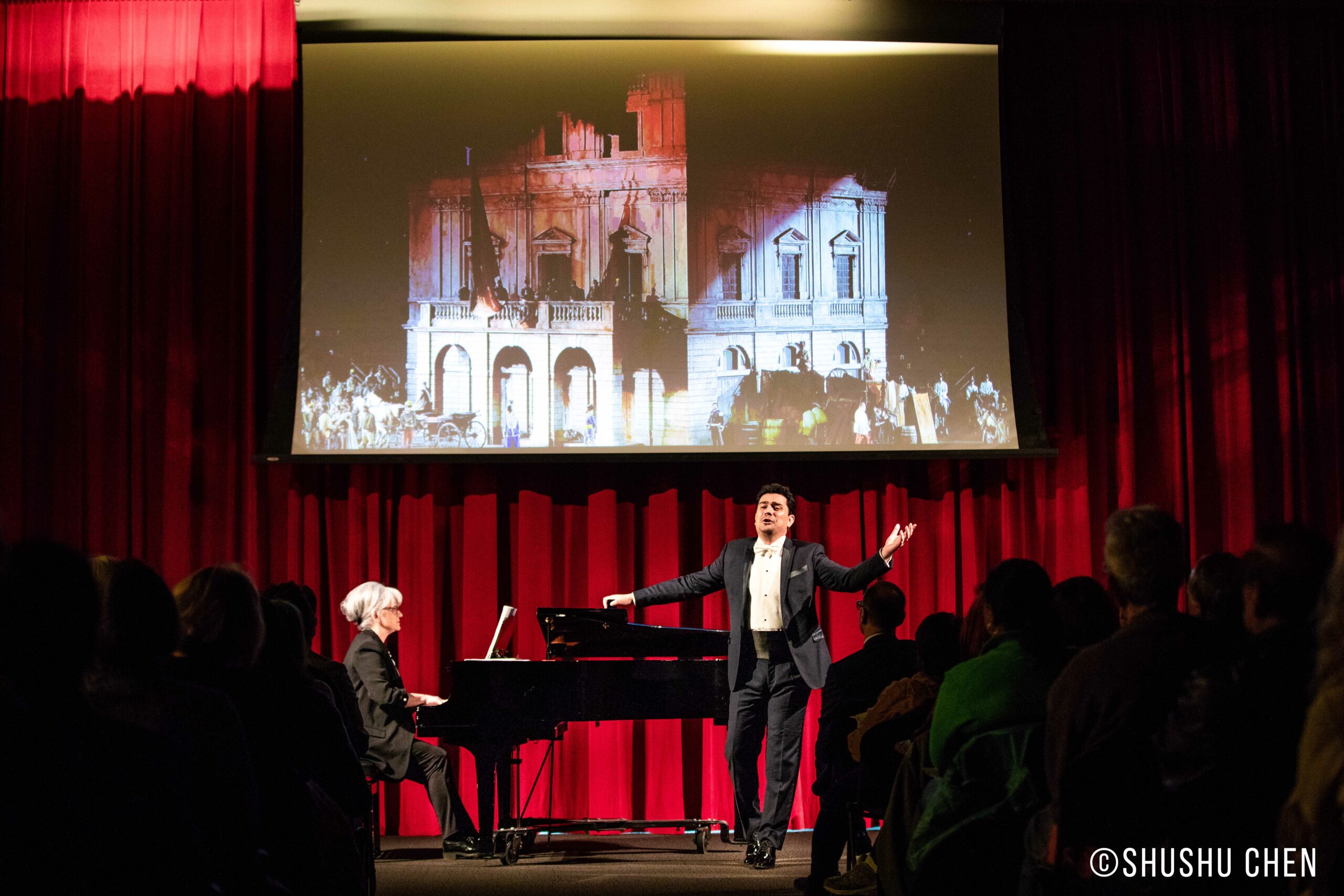 musician-playing-piano-and-singer-performing-from-veneto-the-land-of-venice-at-nyu