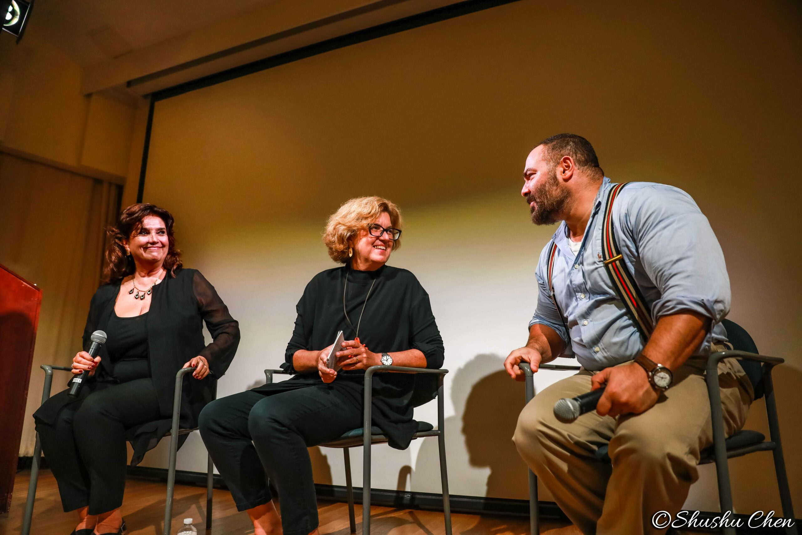 speakers-talking-from-neorealism-and-photography-at-casa-italiana