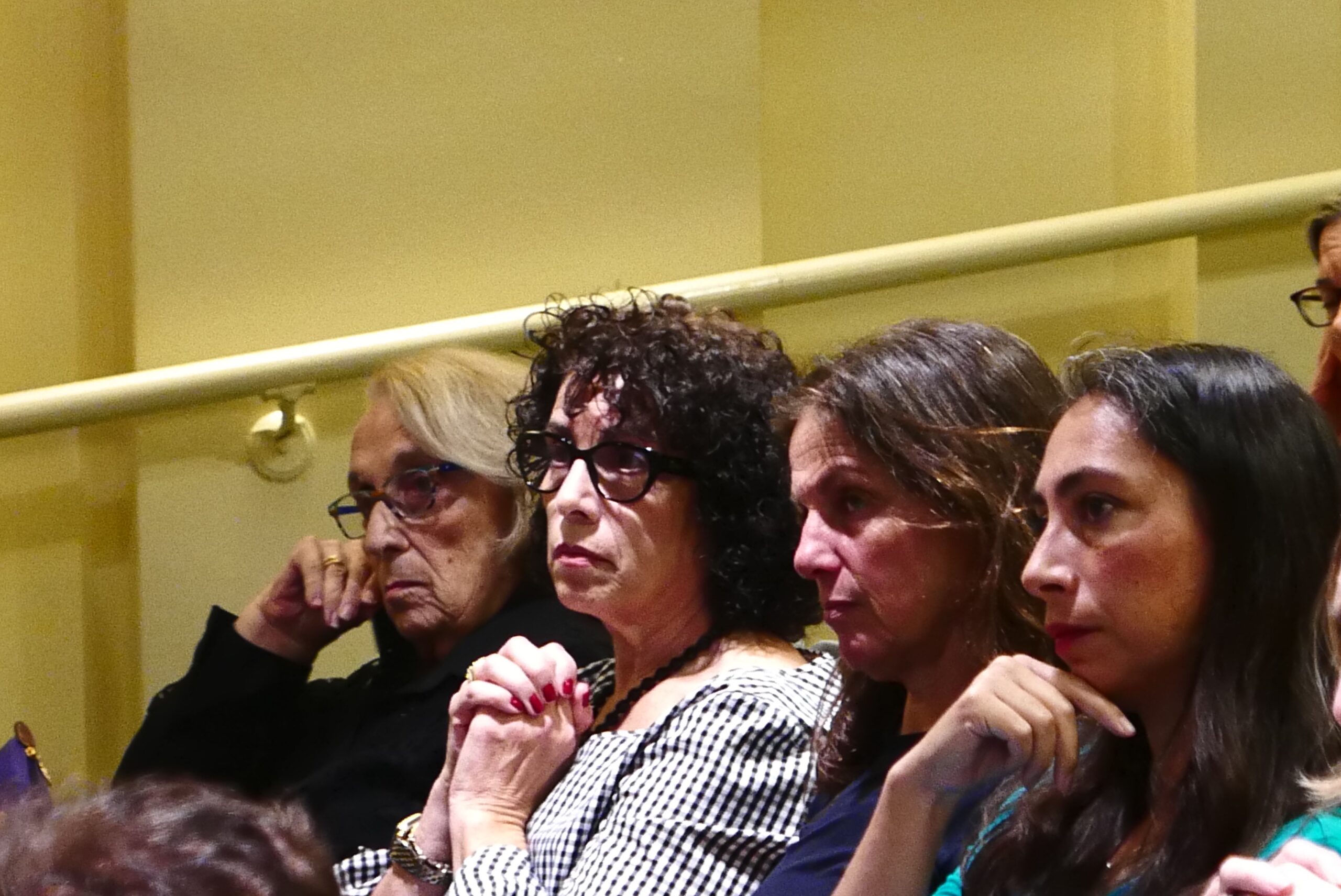 spectators-from-anthony-hechts-italian-journey-at-casa-italiana